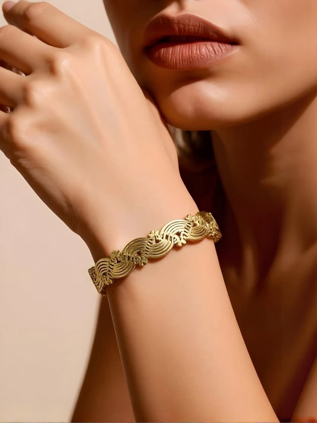 FABELE Silver Gold-Plated Bangle-Style Bracelet