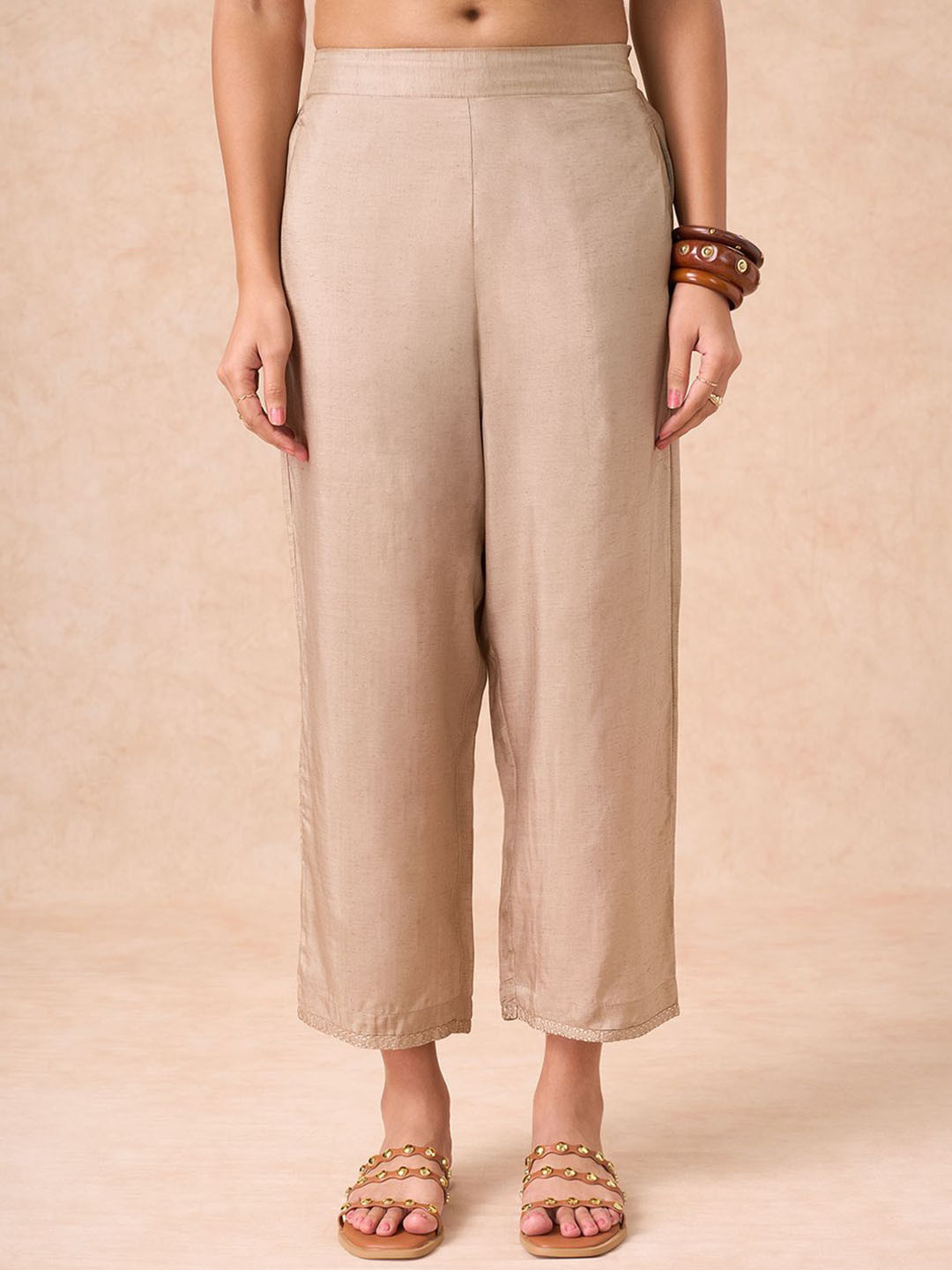 Marigold Lane Women Parallel Mid-Rise Trousers