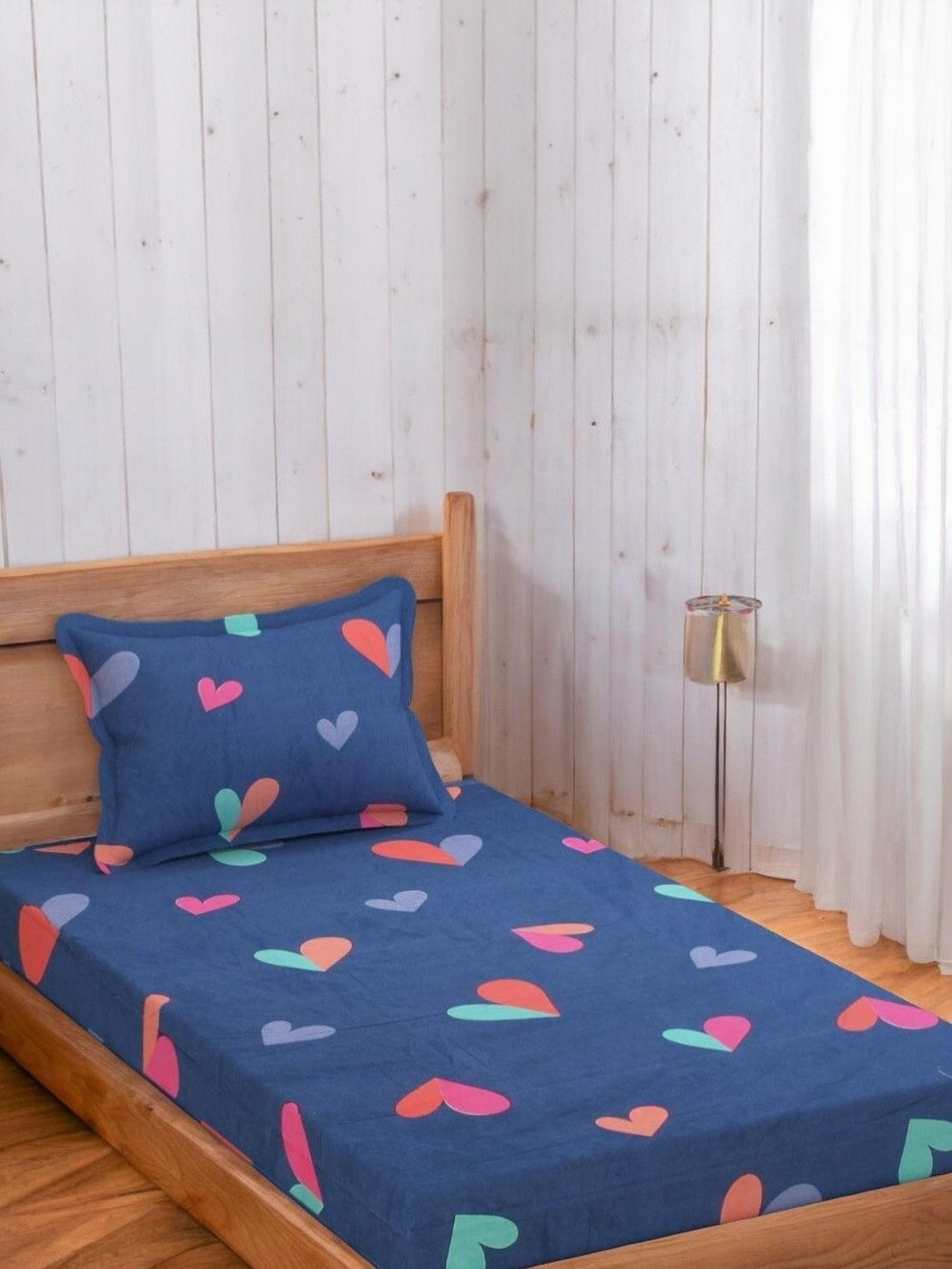 WELLNEST Conversational Printed Single Fitted Bedsheets With One Pillow Cover