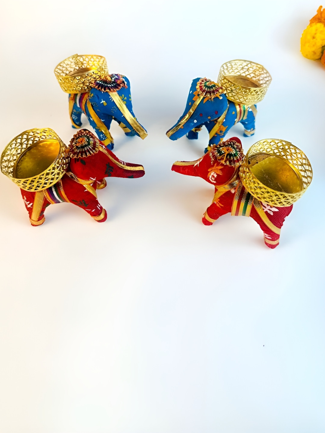 Giftii Red & Blue 4 Pieces Elephant Tea Light Candle Holders