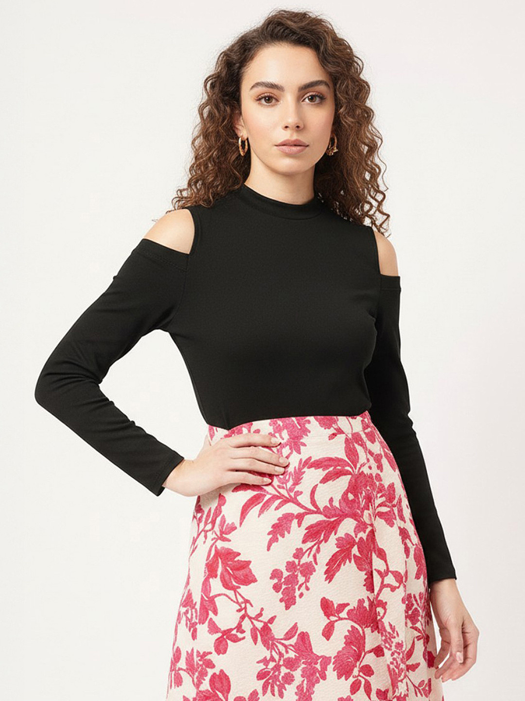 DressBerry Fierce-Feminine Cold Shoulder Full Sleeves Top