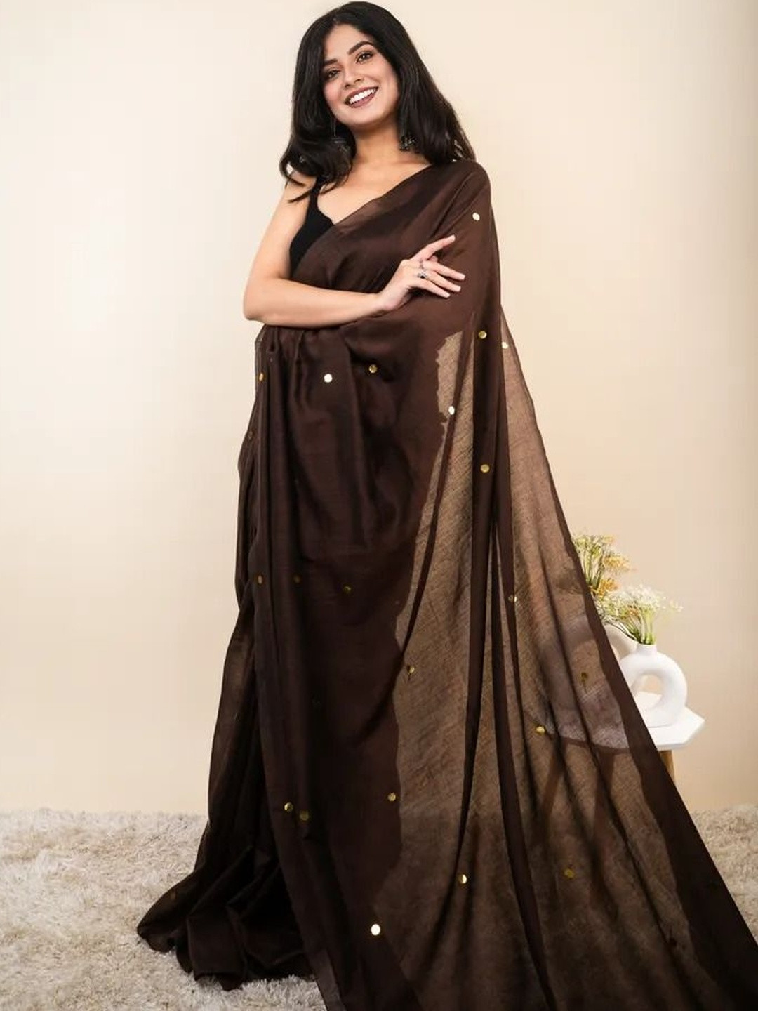 HERE&NOW Embellished Pure Cotton Saree With Blouse Piece