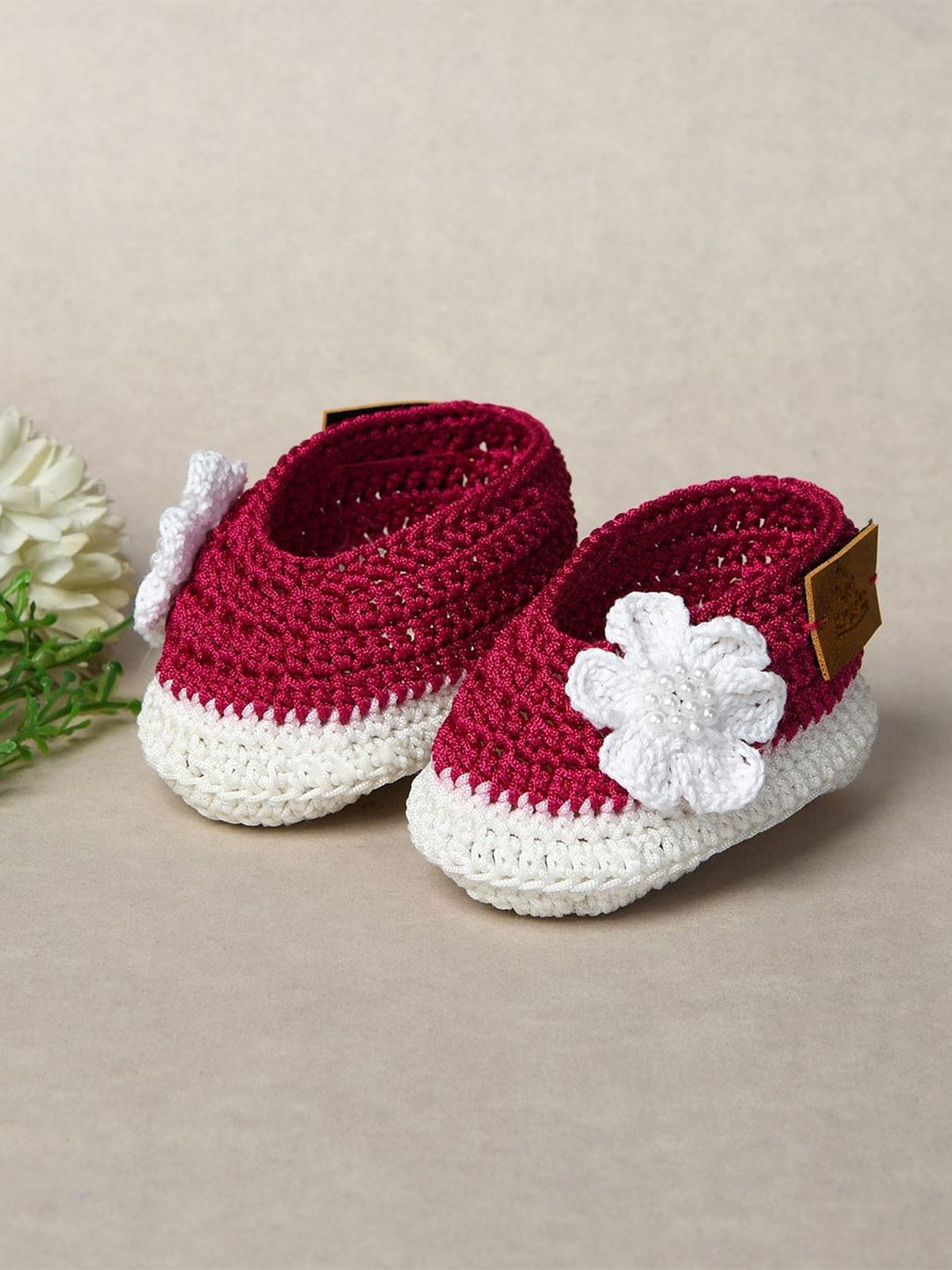 FUNKRAFTS Girls  Handmade Crochet Pom Pom Baby Booties