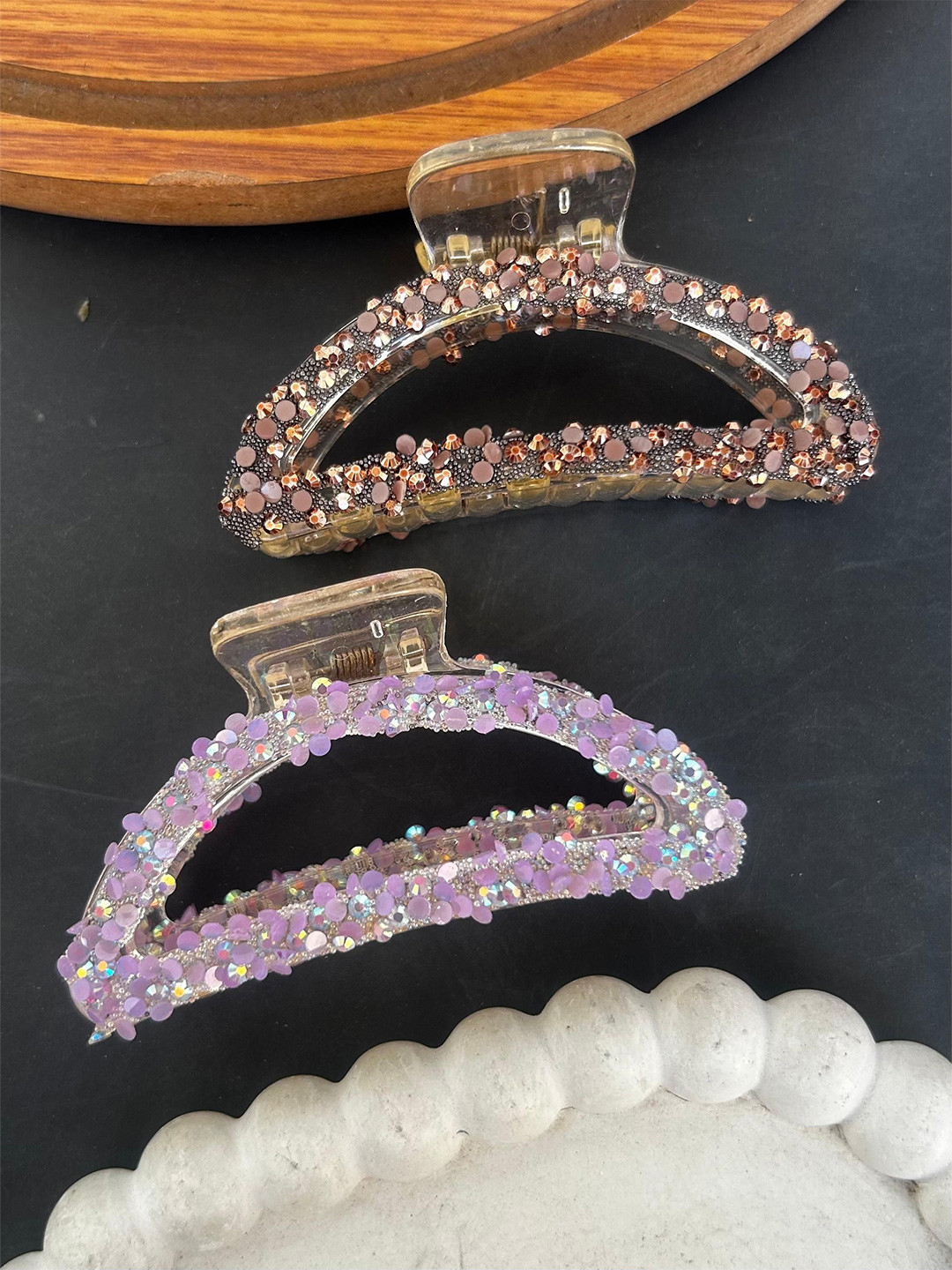 Radhya Accessories Women Set of 2 Crinkle Acrylic Hair Claw Clip