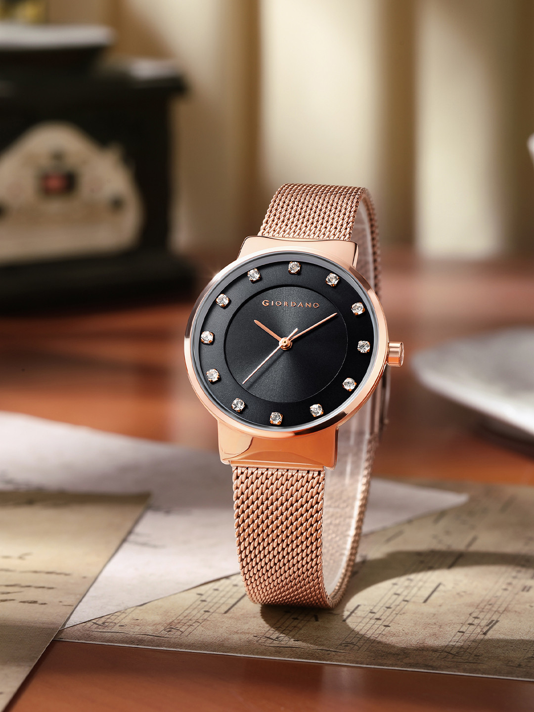 GIORDANO Women Black Embellished Analogue Watch A2062-11