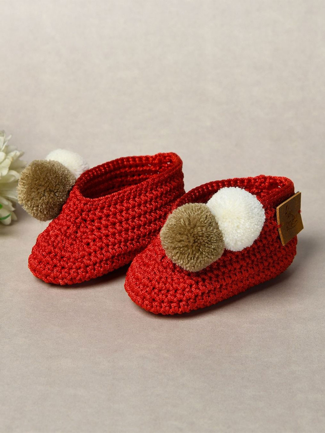 FUNKRAFTS Girls Handmade Crochet Pom Pom Booties