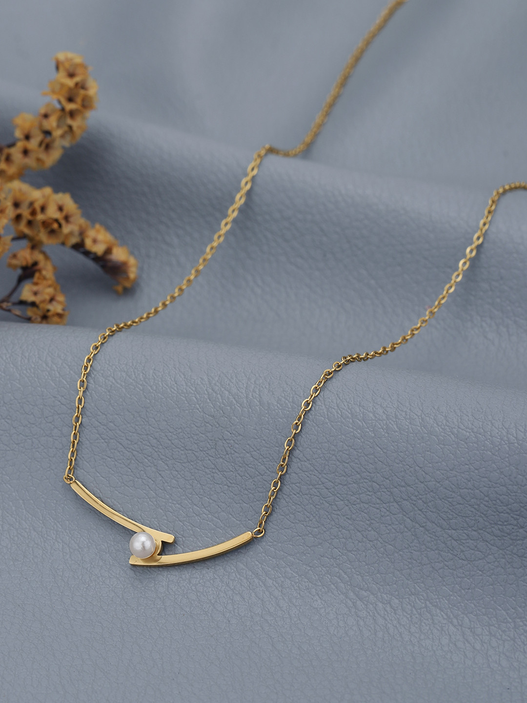 Gold Plated Elite Pearl Necklace