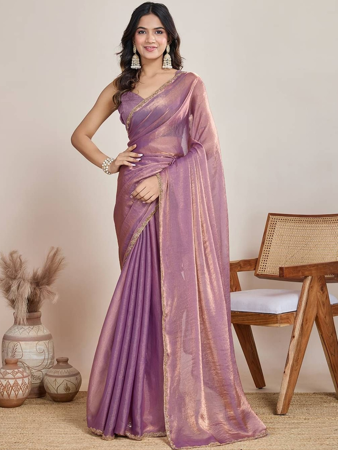 HERE&NOW Embroidered Pure Chiffon Saree With Blouse Piece