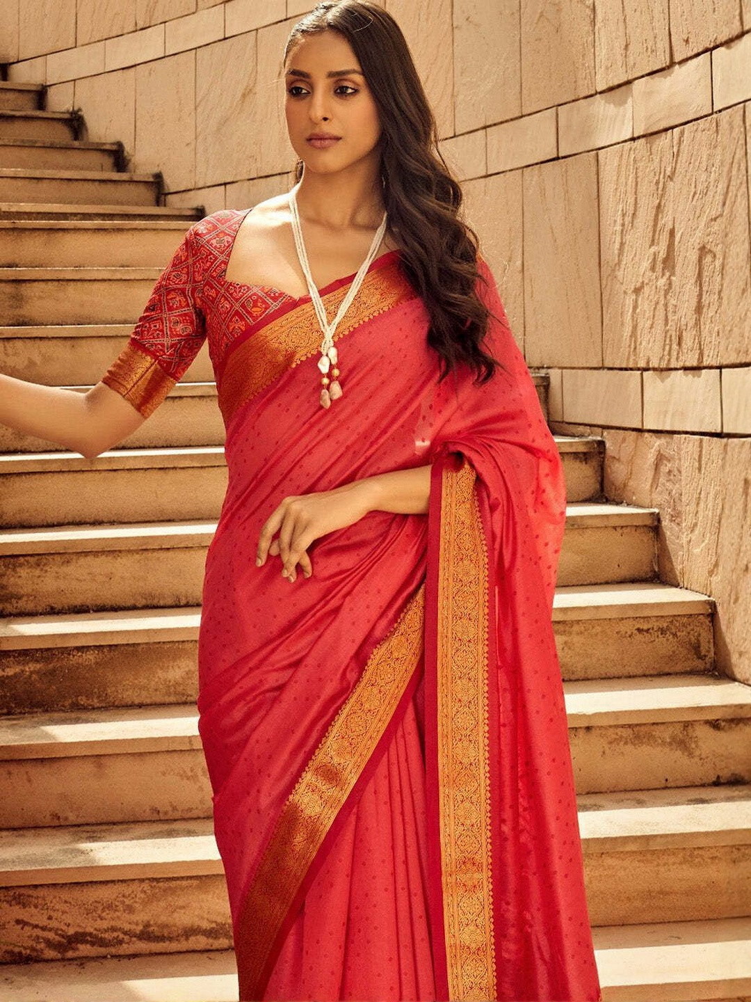 Peach Petals Woven Design Zari Khadi Saree with Unstitched Blouse Piece