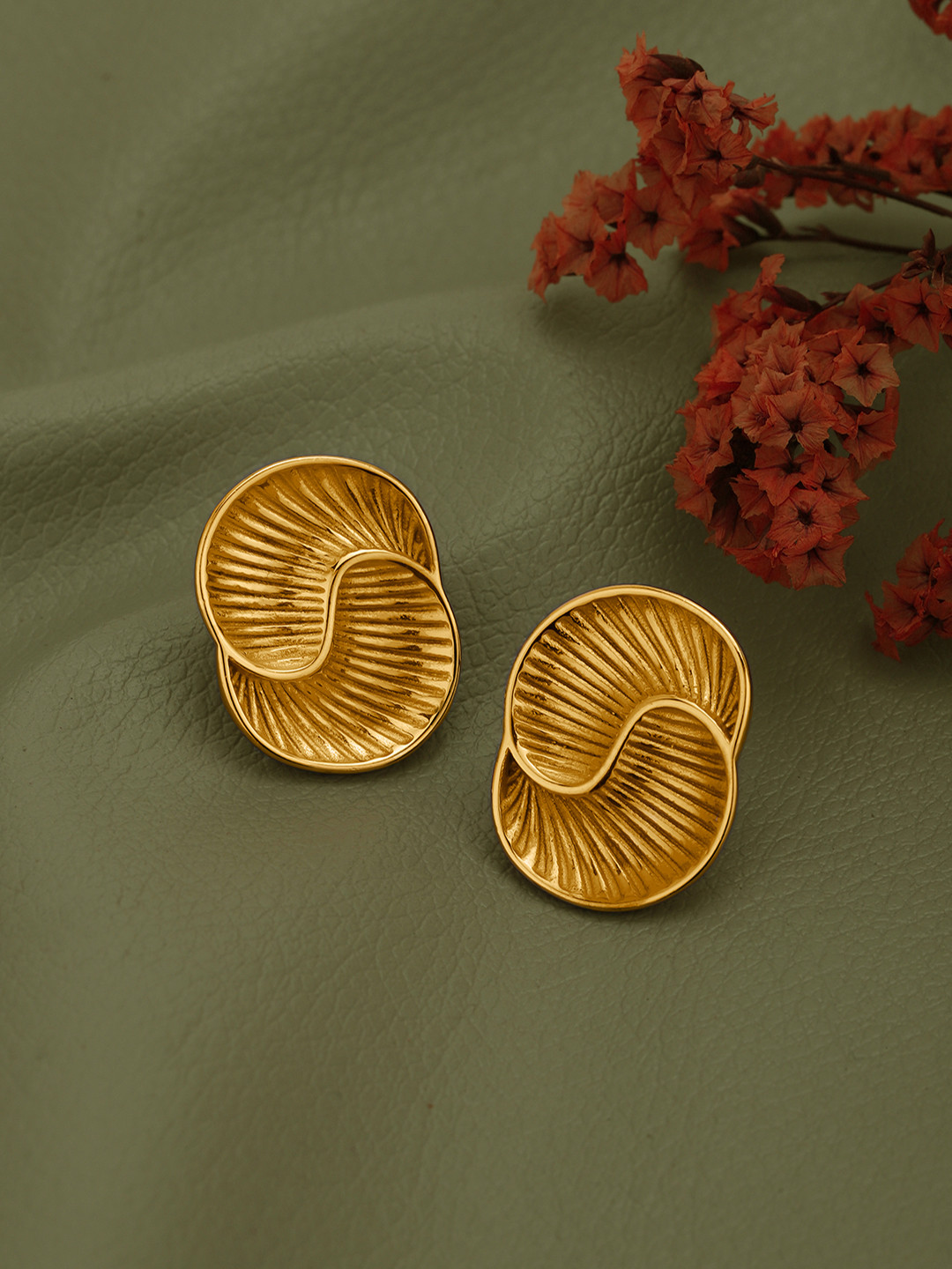 Carlton London Gold Plated Contemporary Bold Stud Earring