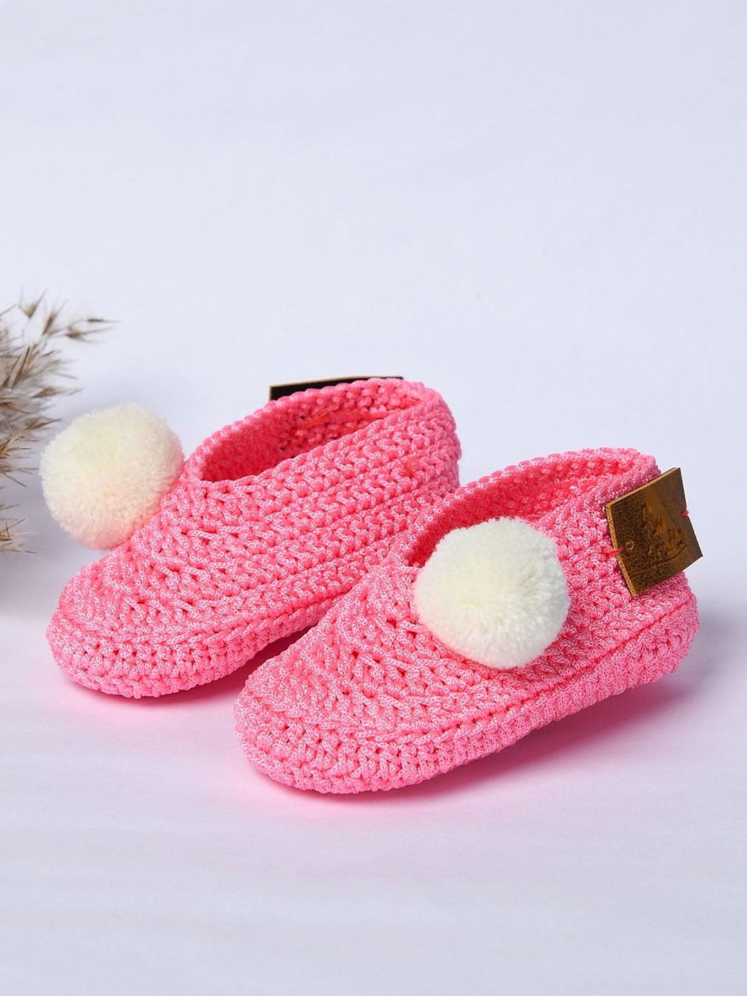 FUNKRAFTS Girls Handmade Crochet Pom Pom Baby Booties
