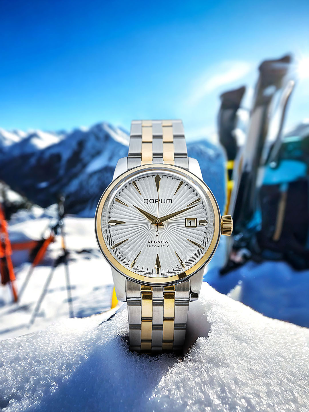 QORUM INDIA Men Stainless Steel Bracelet Style Straps Analogue Watch G101