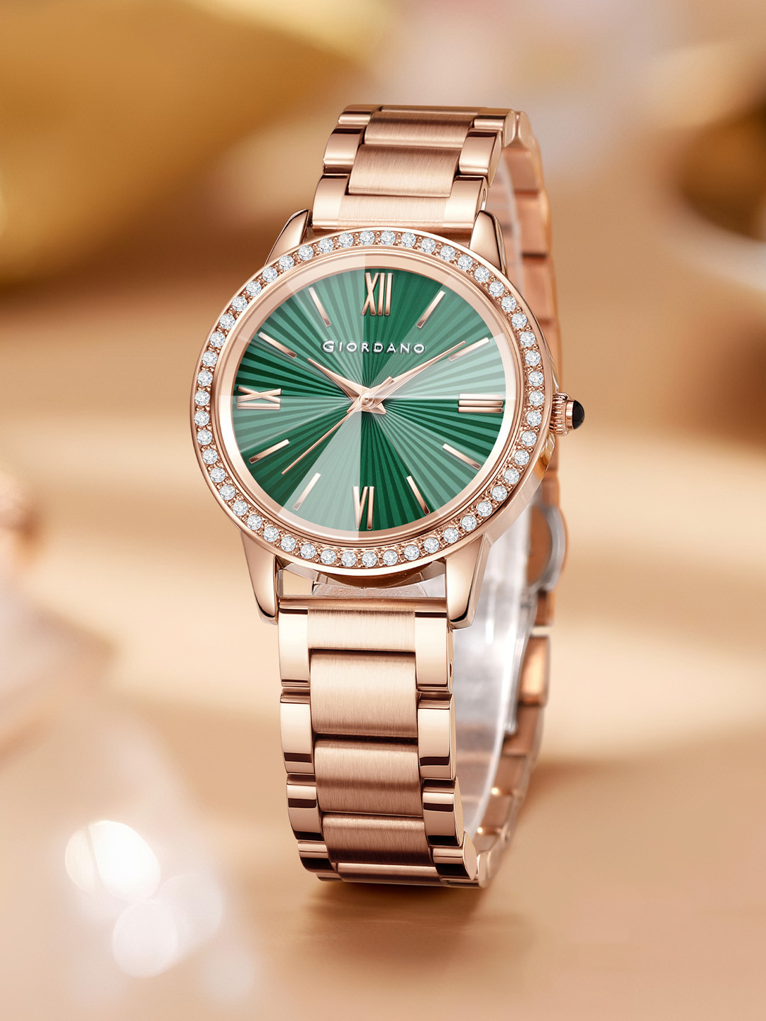 GIORDANO Women Round Dial & Stainless Steel Straps Watch GZ-60118-11