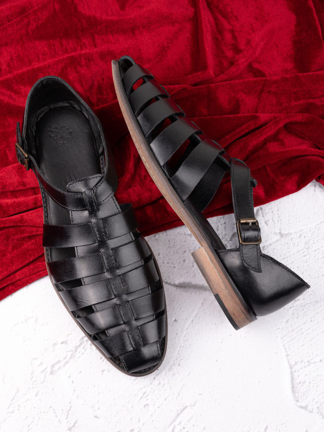 House of Pataudi Cushioned footbed Leather Fisherman Sandals