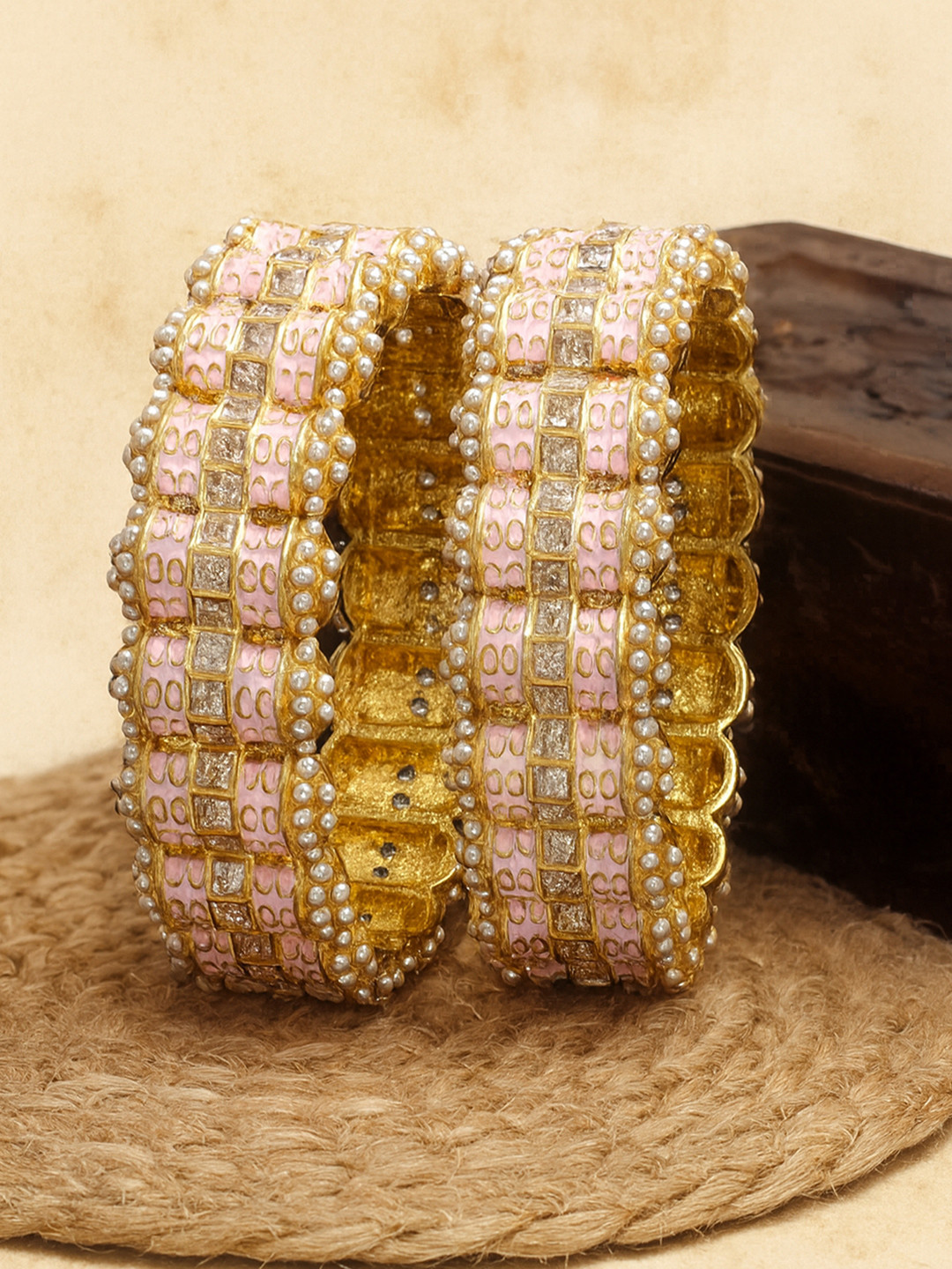 KARATCART Set Of 2 Gold-Plated Kundan Studded Rajwadi Bangles