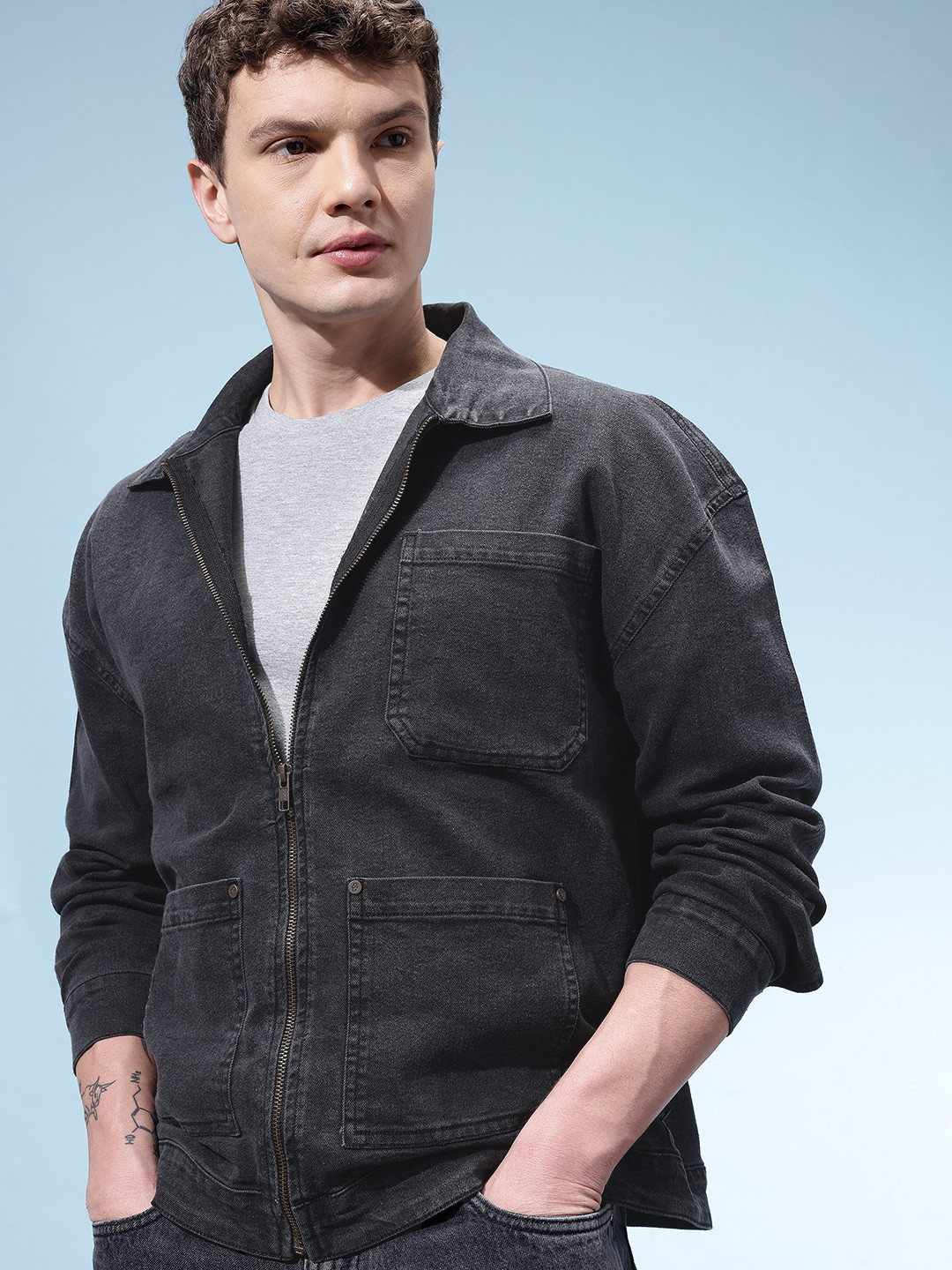 glitchez Spread Collar Denim Jacket With Zip Closure