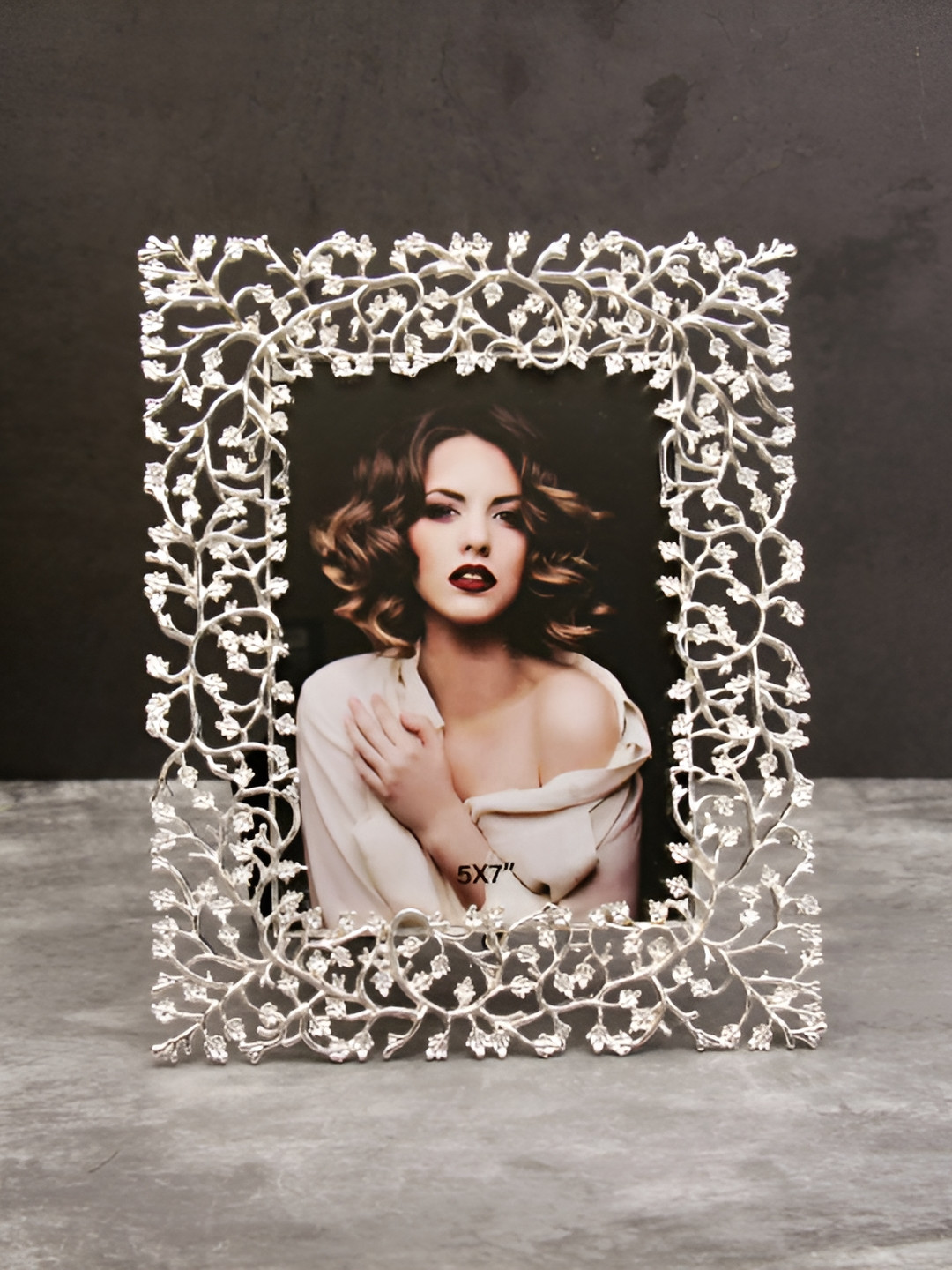 peppy little things Silver-Toned 1 Pieces Metal Table Photo Frames