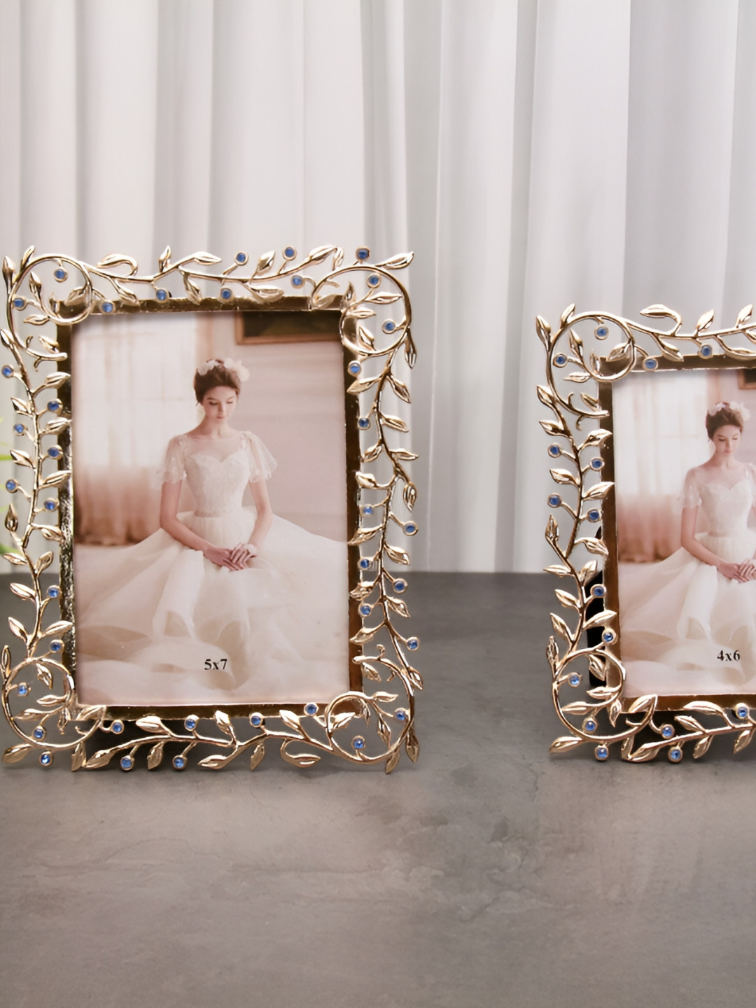 peppy little things Metal Gold-Toned Table Photo Frames