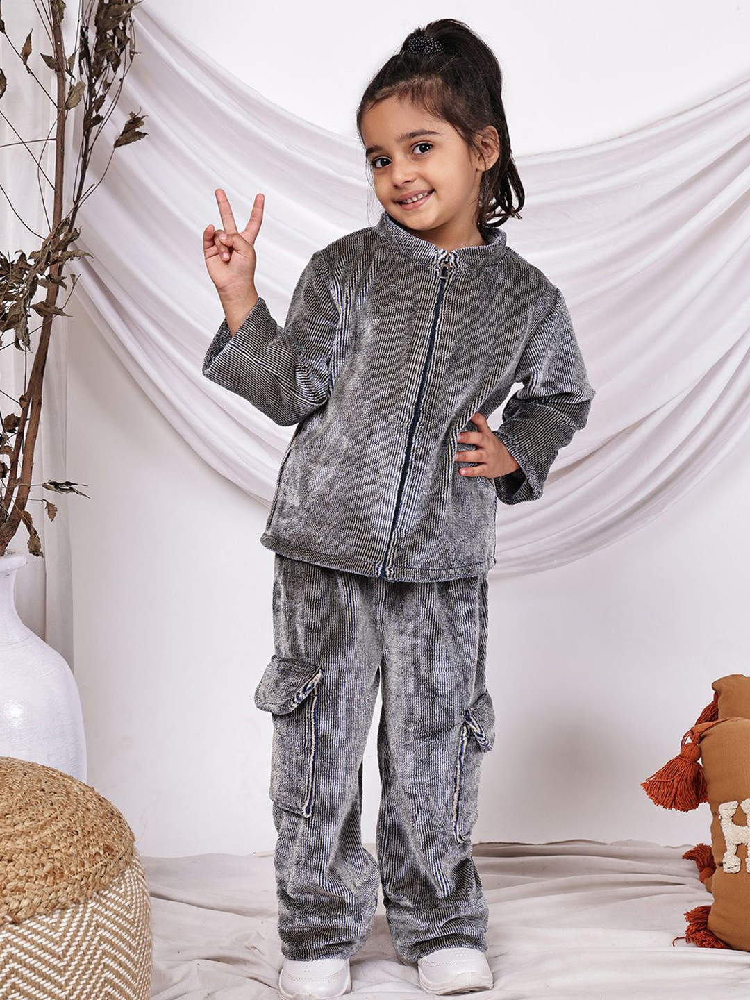 NEUDIS Girls Long Sleeves Velvet Jacket With Trouser Clothing Set