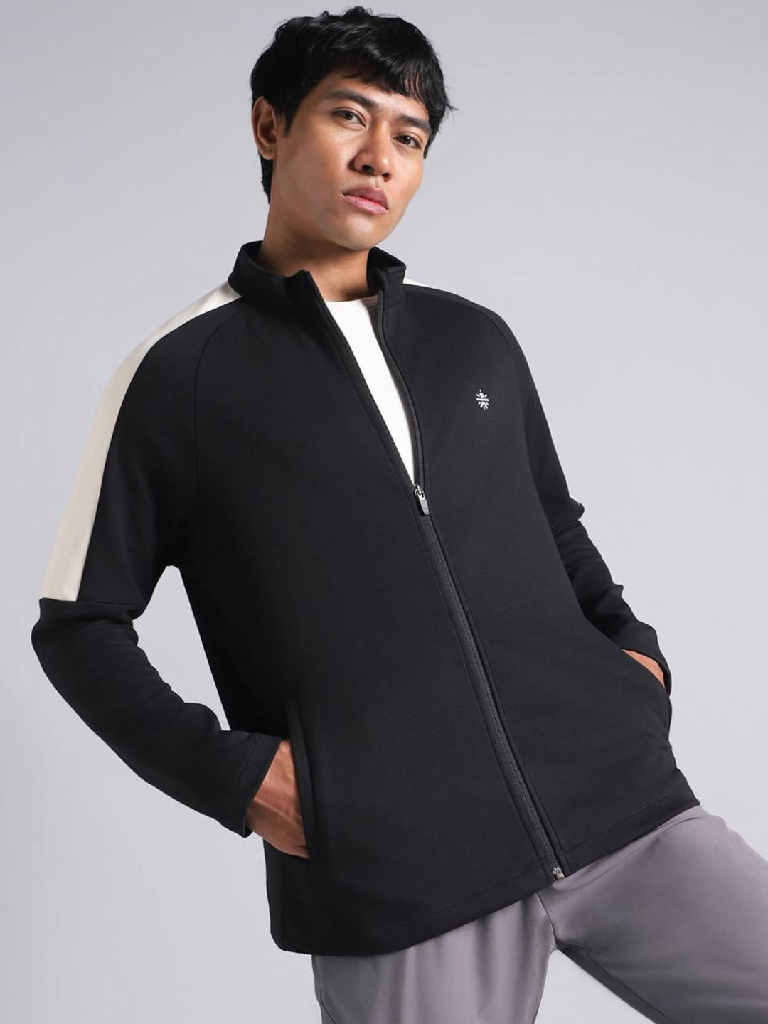 Men's Black Workout Essential Mid Layer Jacket