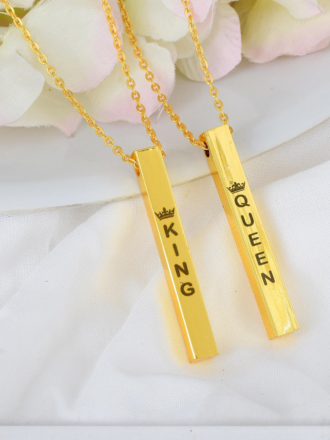 DZINETRENDZ Gold-Plated Bar shape King & Queen Fashion Pendants with Chains