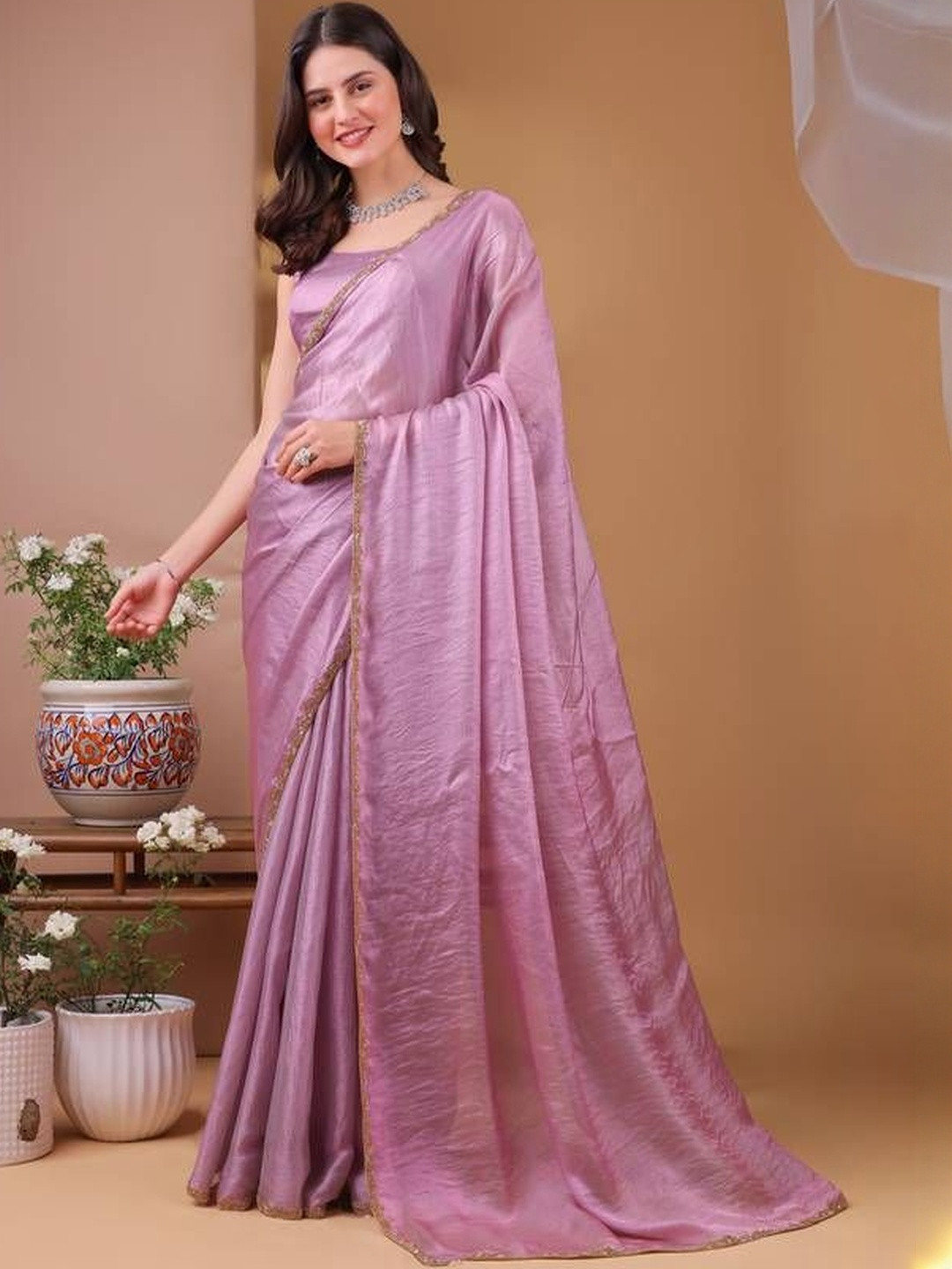 HERE&NOW Embroidered Pure Chiffon Saree With Blouse Piece