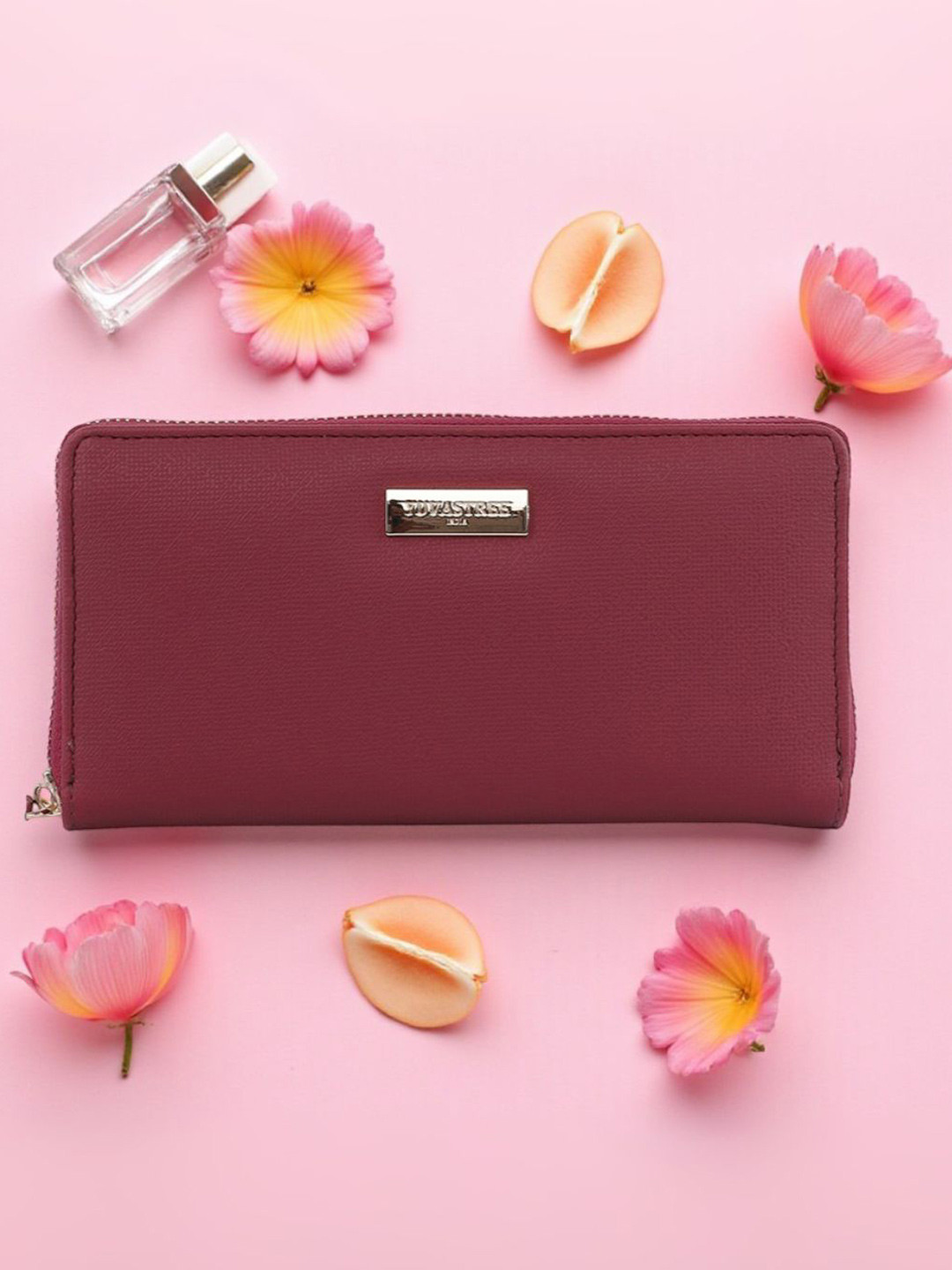 YUVA STREE Women Maroon 12 Card Holder with 3 Mobile Pocket Wallet with Applique