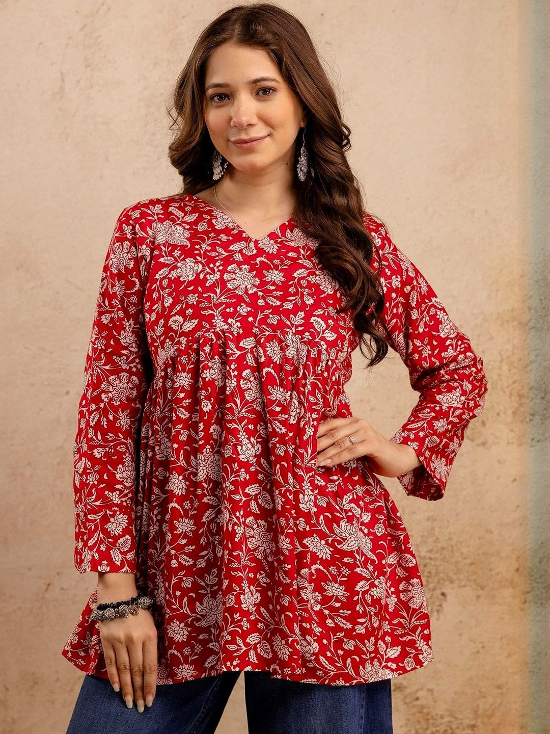 NEW RJP CRAFT Women Floral Printed V-Neck Short Kurti