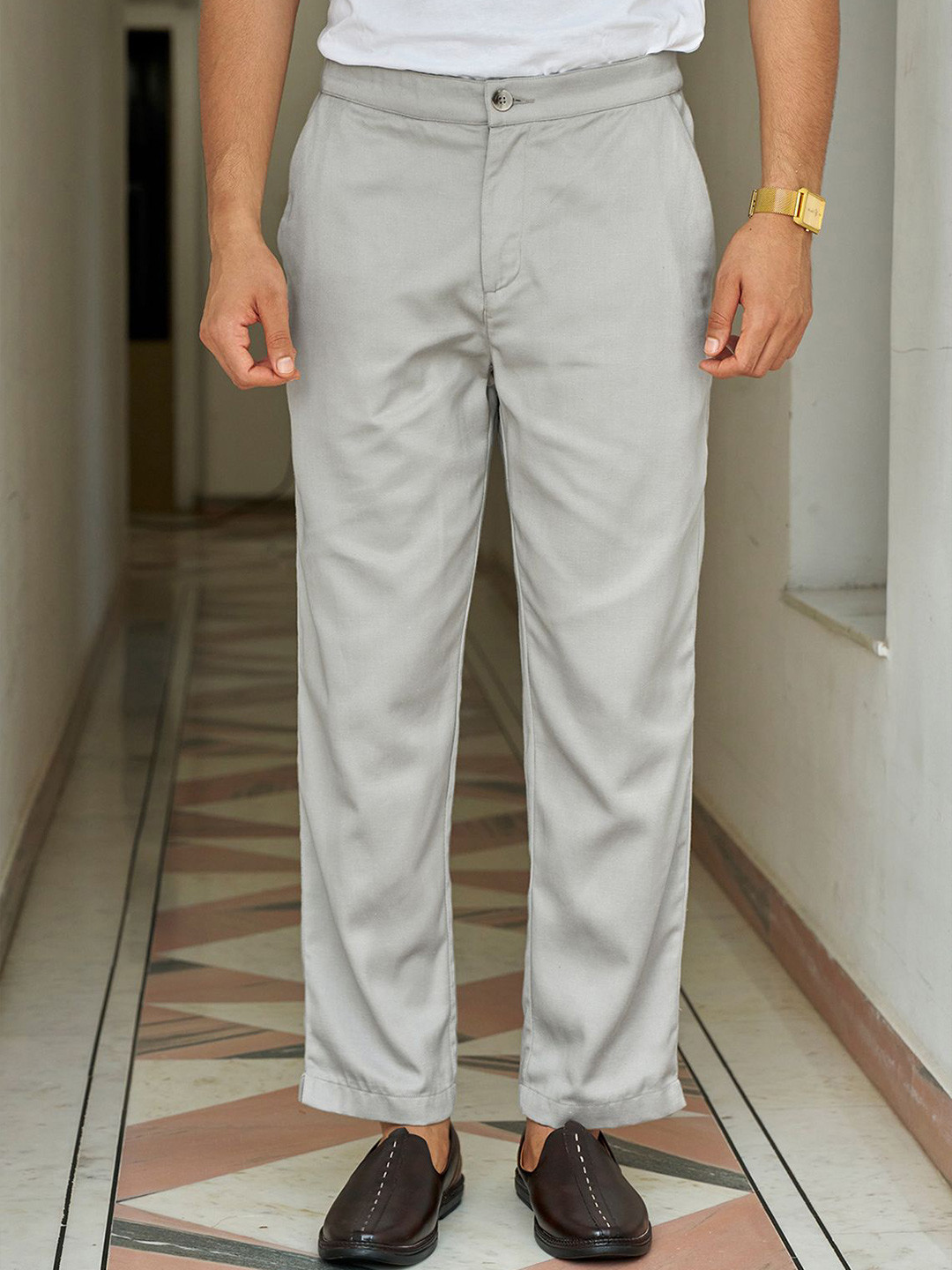 Andamen Heritage Men Mid-Rise Comfort Easy Wash Trousers