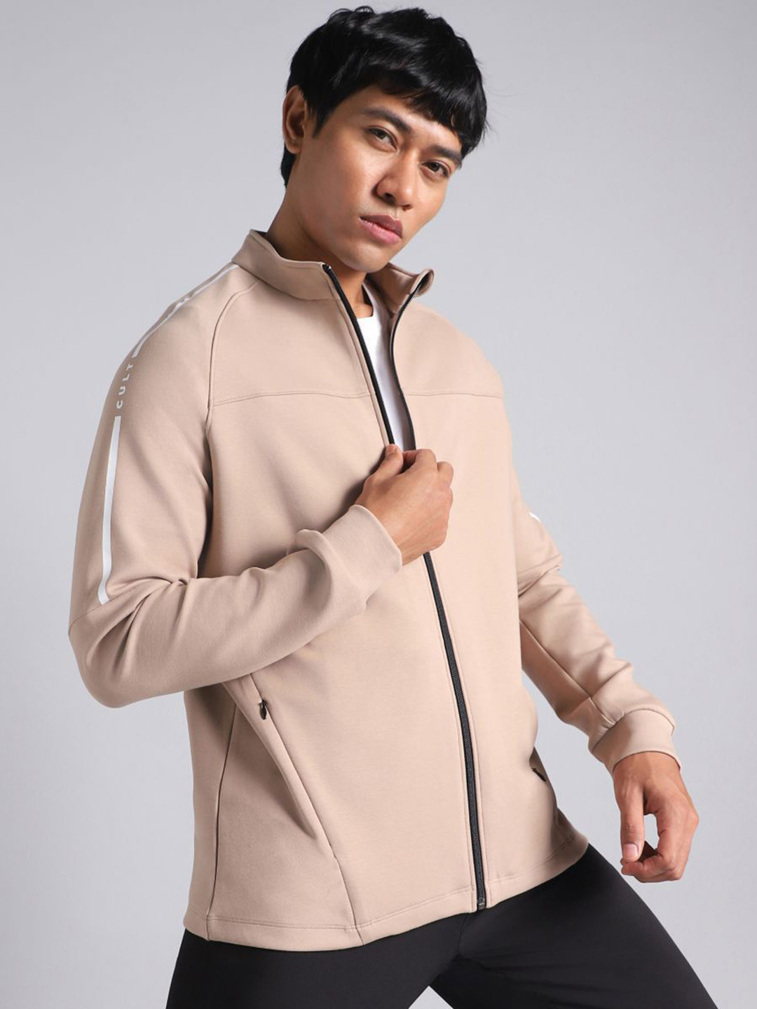 CULT Men Beige Training Essential Mid Layer Jacket