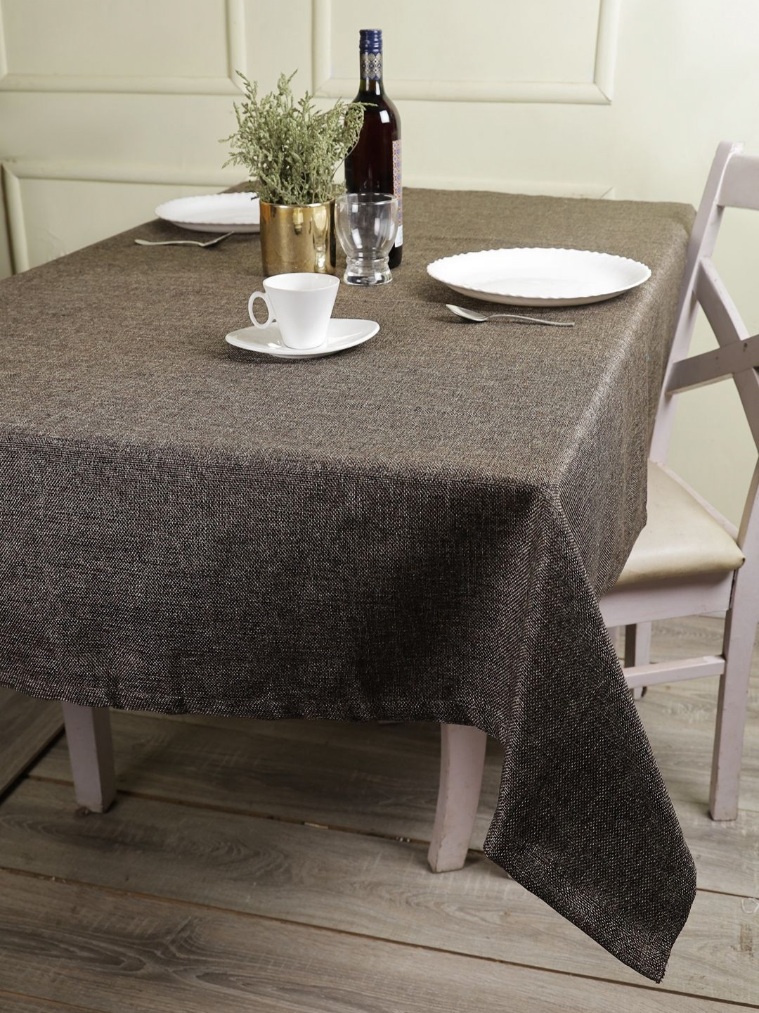 THE CONVERSION Coffee Brown 6-Seater Textured Rectangle Jute Linen Table Cover