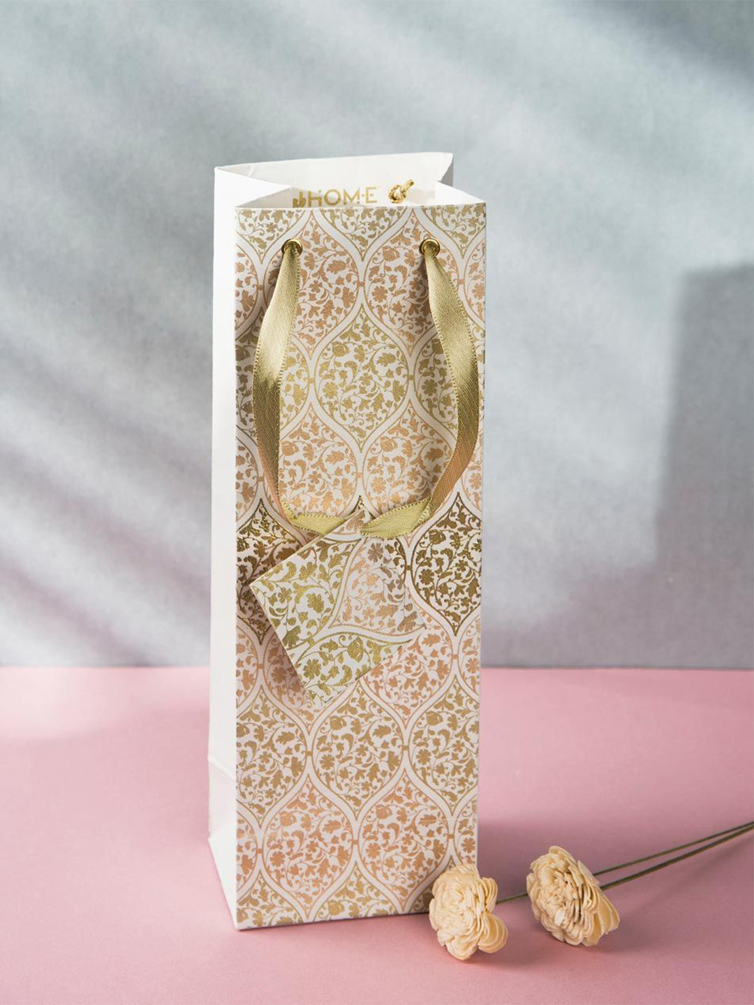 Fabindia Unisex Ivory Heer Wine Paper Gift Bag