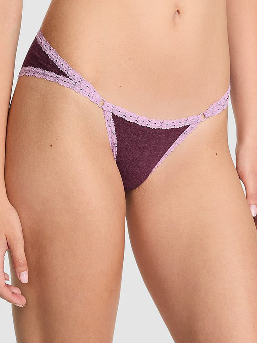 Victoria's Secret Low-Rise Outer Elastic Lace Basic Brief