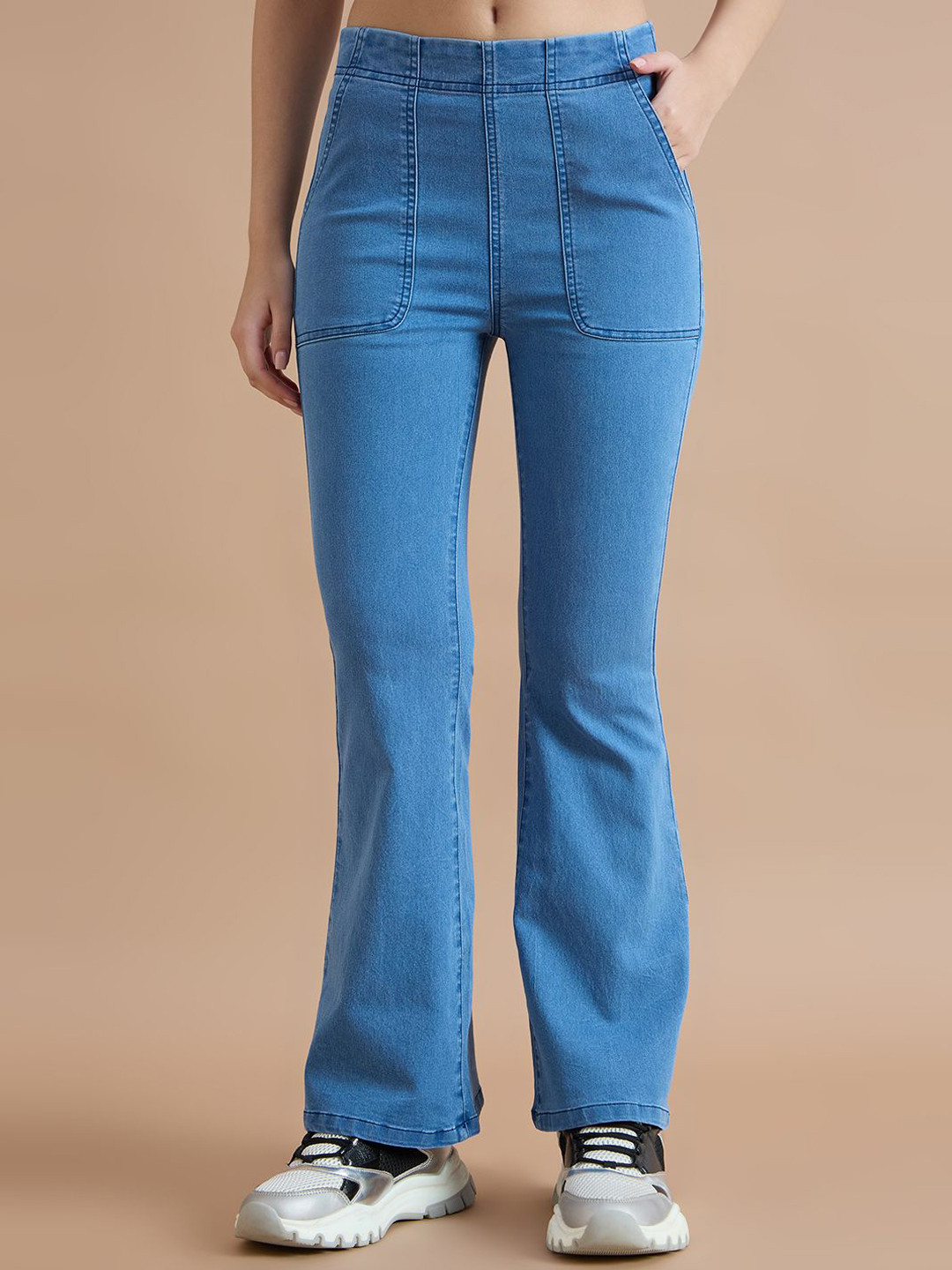 TARAMA Women Flared High-Rise Stretchable Slip-On Closure Jeans