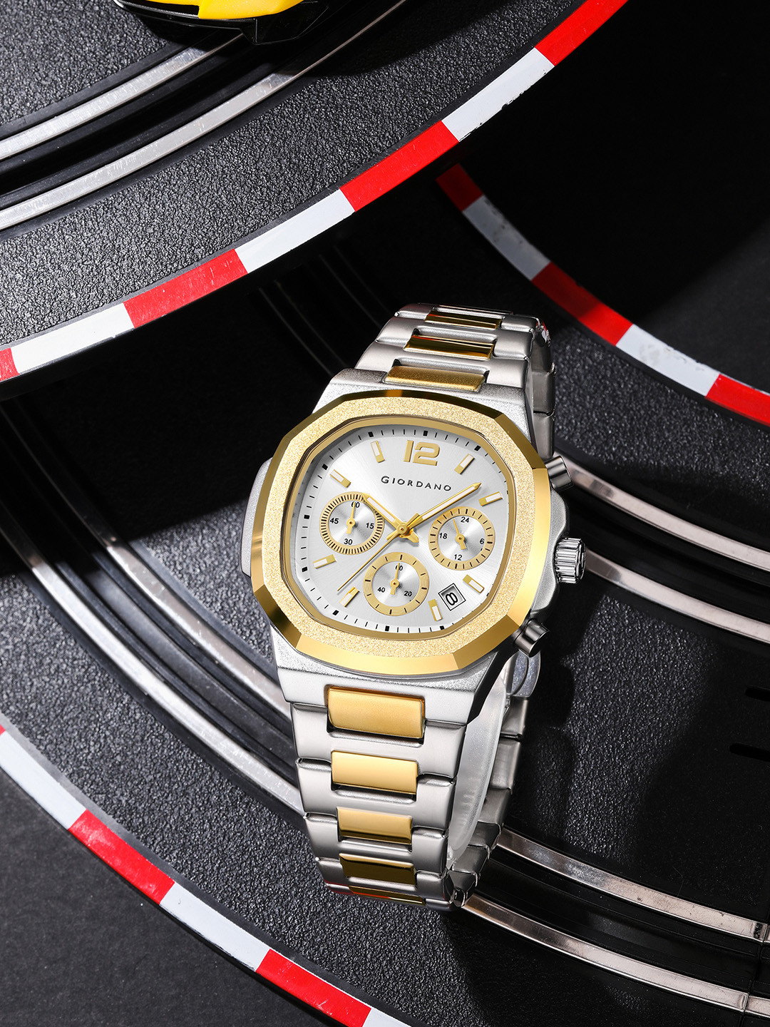 GIORDANO Men Dial & Stainless Steel Straps Analogue Watch GZ-50148-33