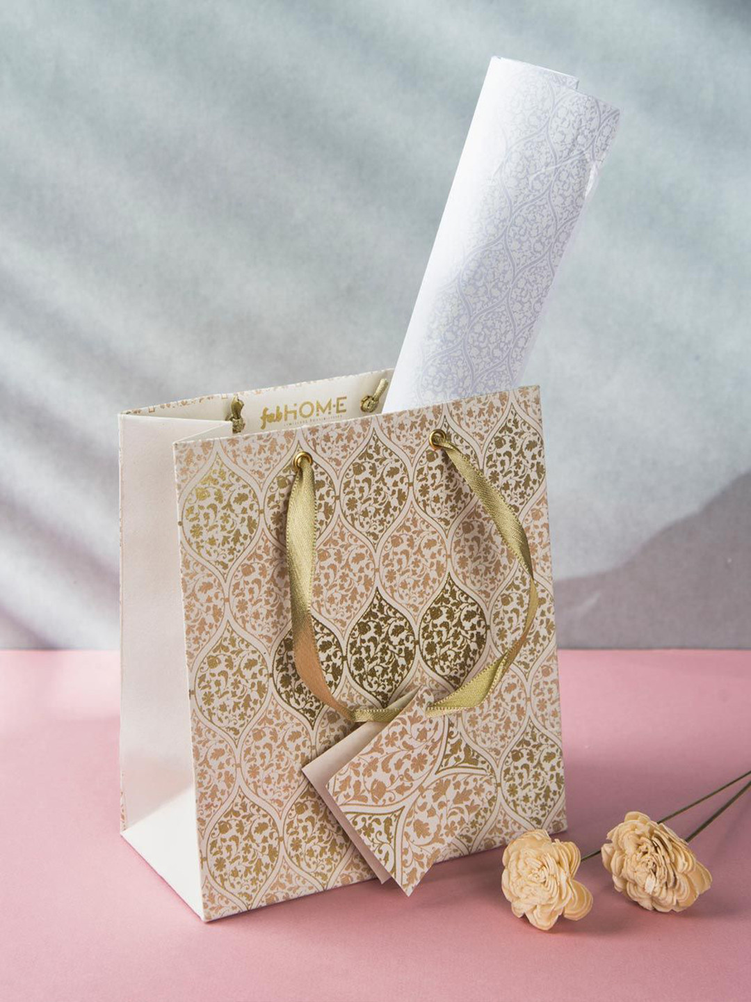 Fabindia Unisex Ivory Heer Paper Gift Bag