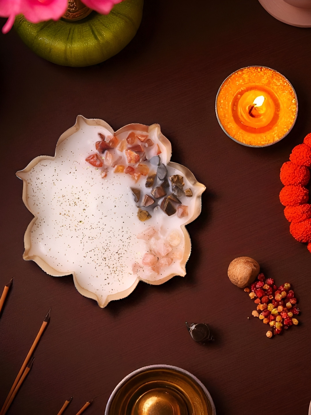 Shubhanjali Scented Lotus Urli Candle