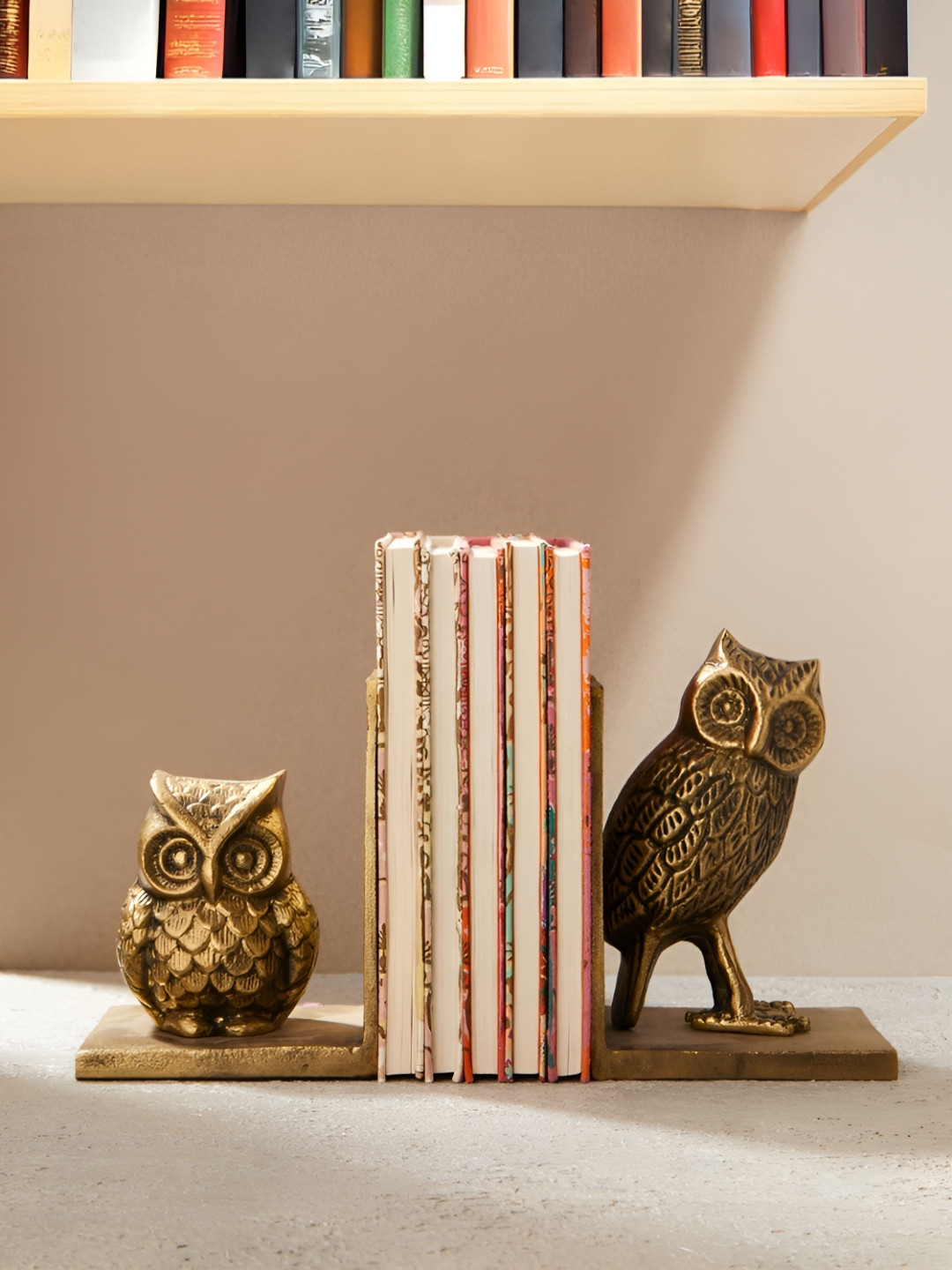Fabindia Gold-Toned & Black 2 Pieces Owl Casted Bookends