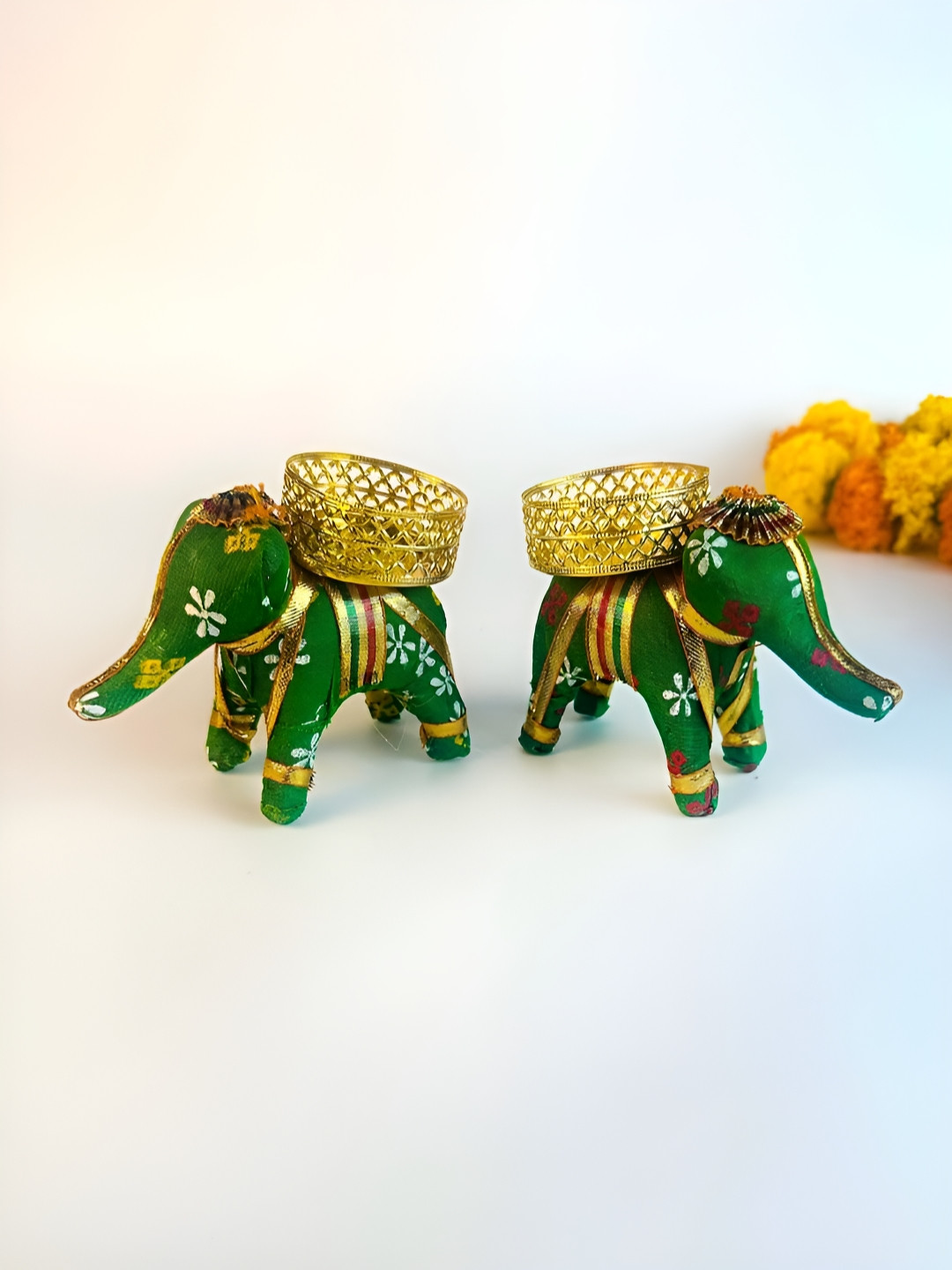 Giftii Green & Gold 2 Pieces Elephant Tea Light Candle Holders