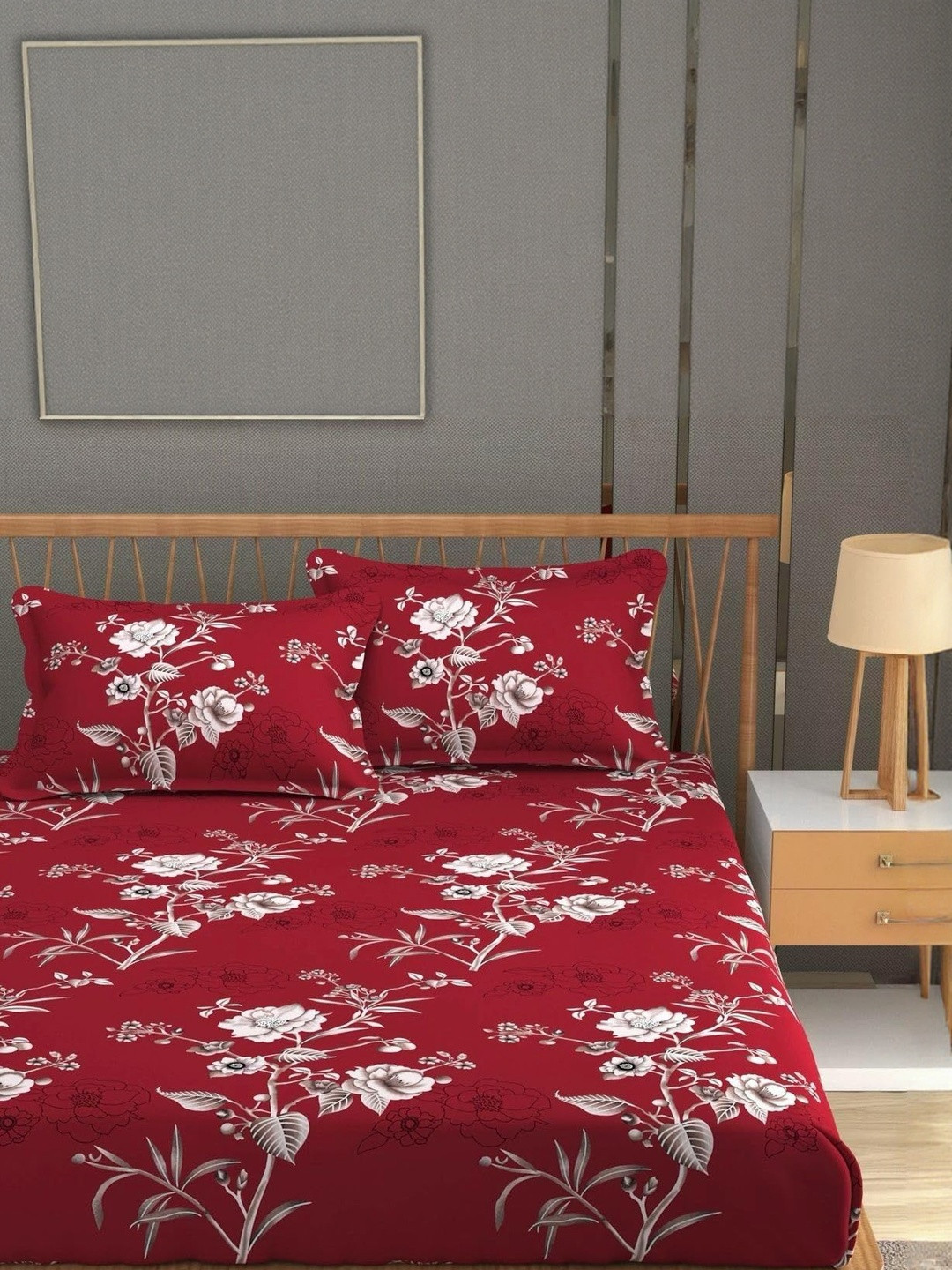 NEW TOWN Floral 210 TC Feel Glace Cotton Elastic Fitted King Bedsheet with 2 Pillow Covers