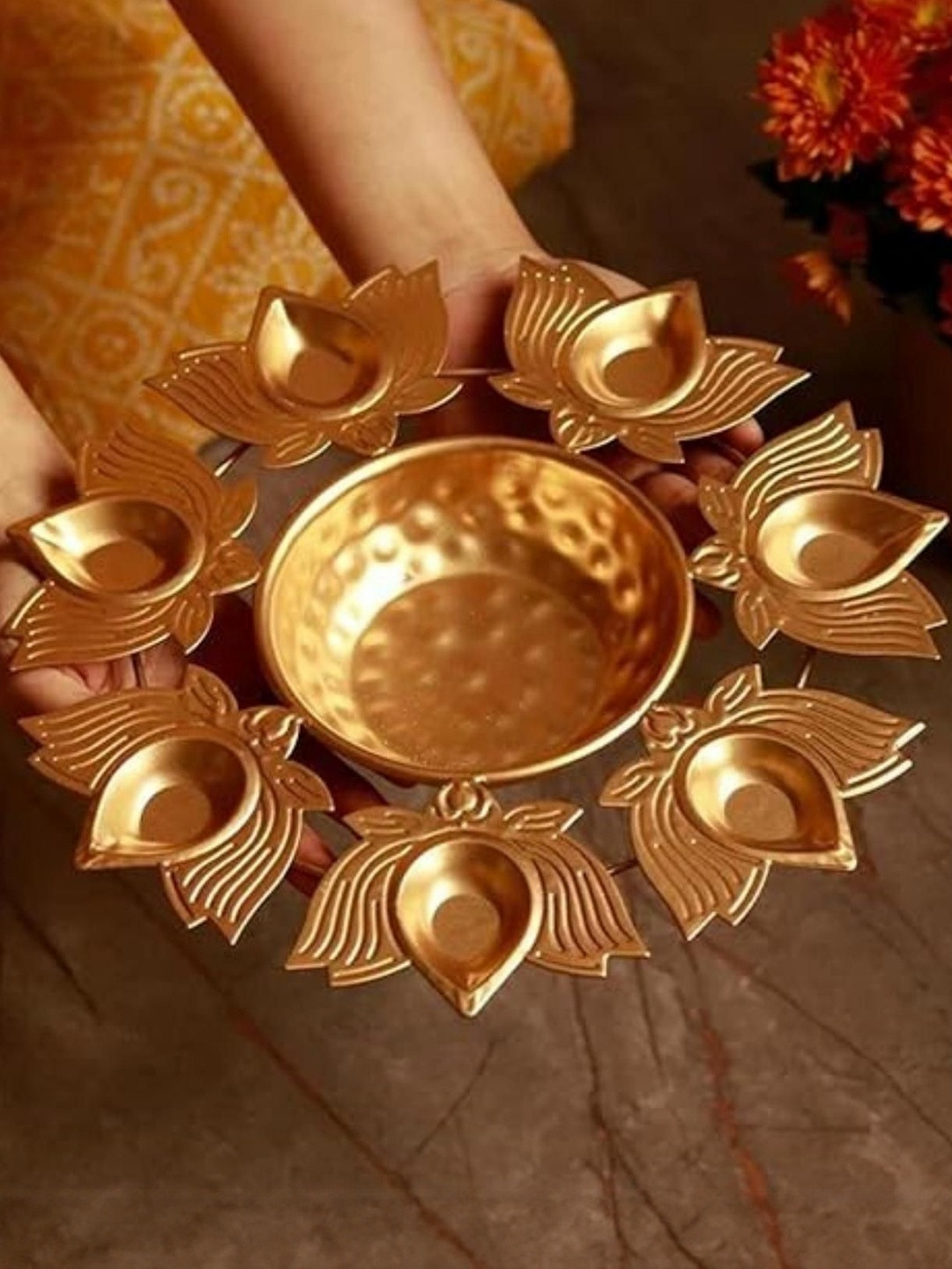 Lotus Design Metal Diya Urli Bowl with 8 T-Light Holders