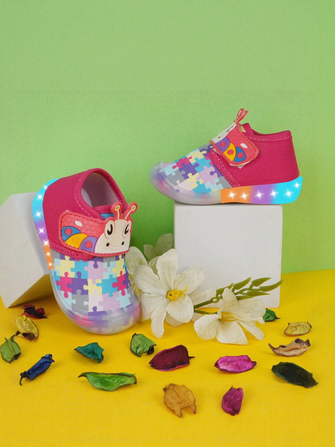 LNG Lifestyle Kids Colourblocked Slip-On Sneakers