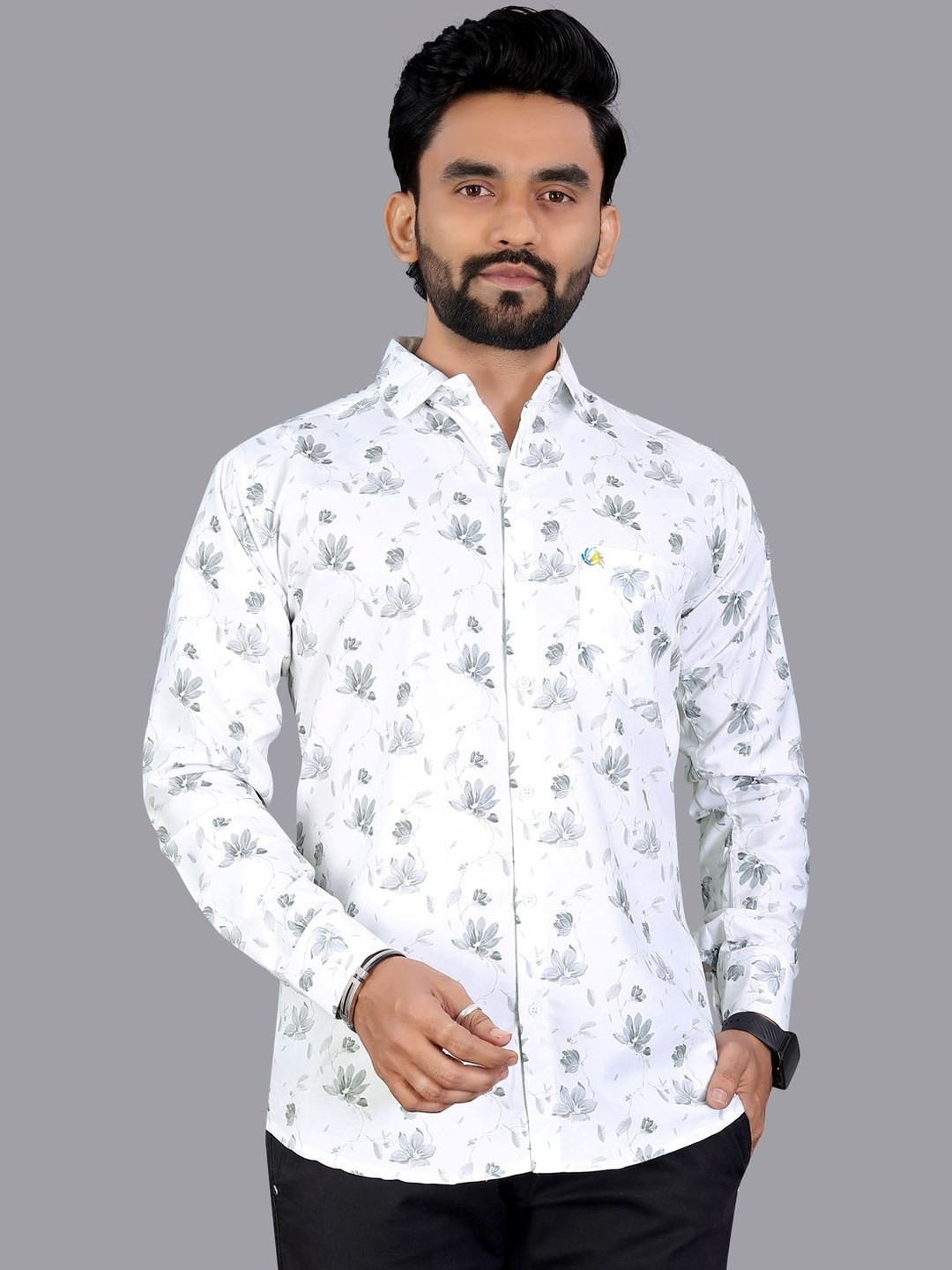 ISUEL FAB Men White Casual Wear Printed Pure Cotton Slim Fit Shirt