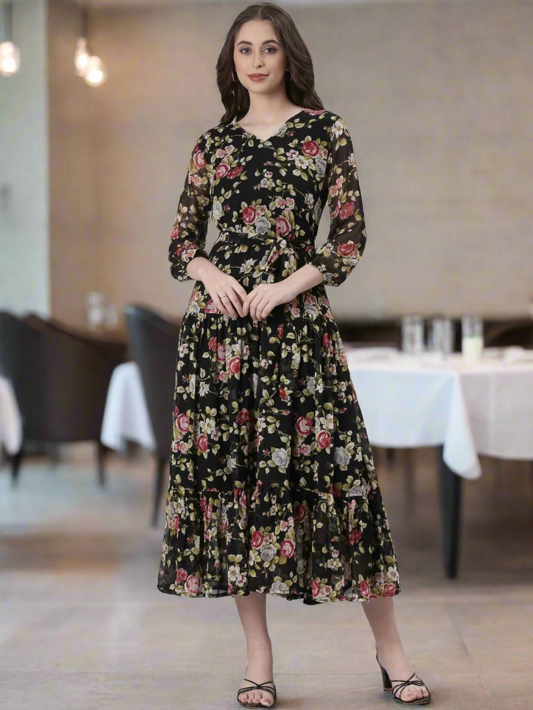 Souchii Women Floral Printed Tiered Fit & Flare Maxi Dress