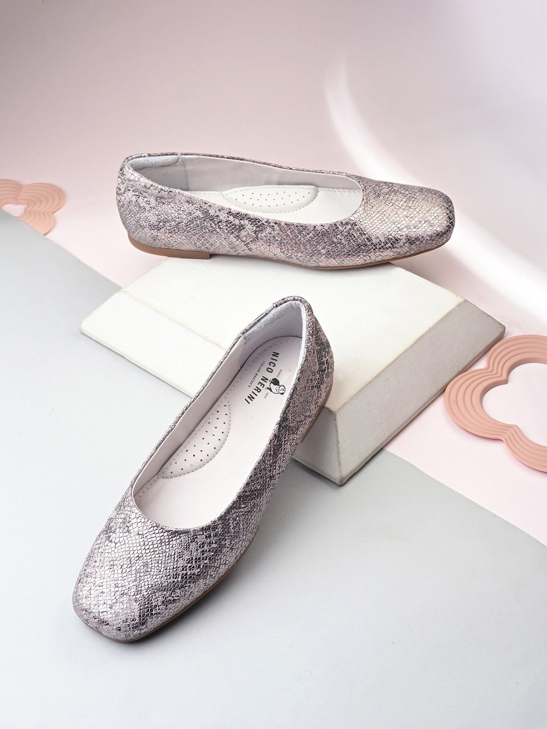NICO NERINI Textured Leather Ballerinas