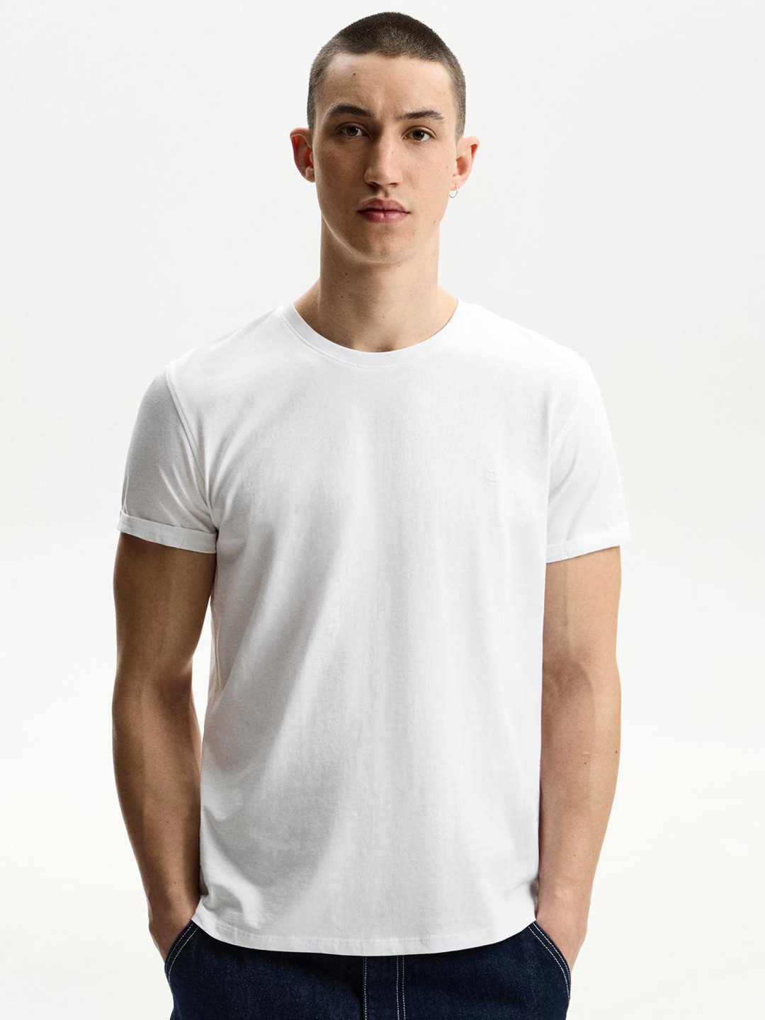 Bershka Embroidered Short Sleeve Roll-up T-shirt