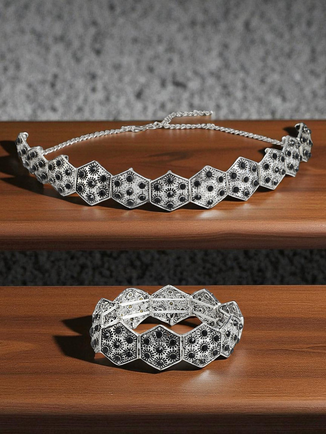 Kord Store Silver-Toned & Black Oxidised Stone Studded Jewellery Set