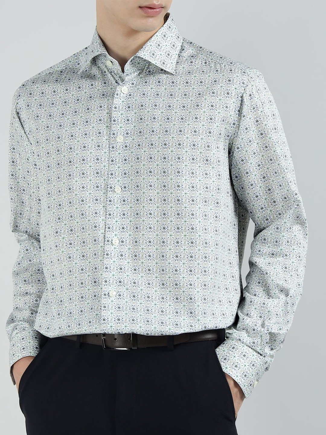 Eton Cotton Spread Collar Formal Shirt