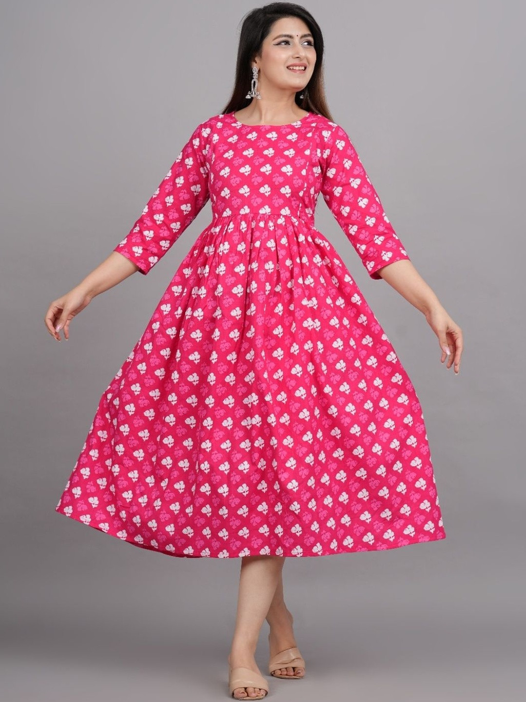 TEESHA Women Maternity Floral Printed Round Neck Pleated Detail Fit and Flare Midi Dress
