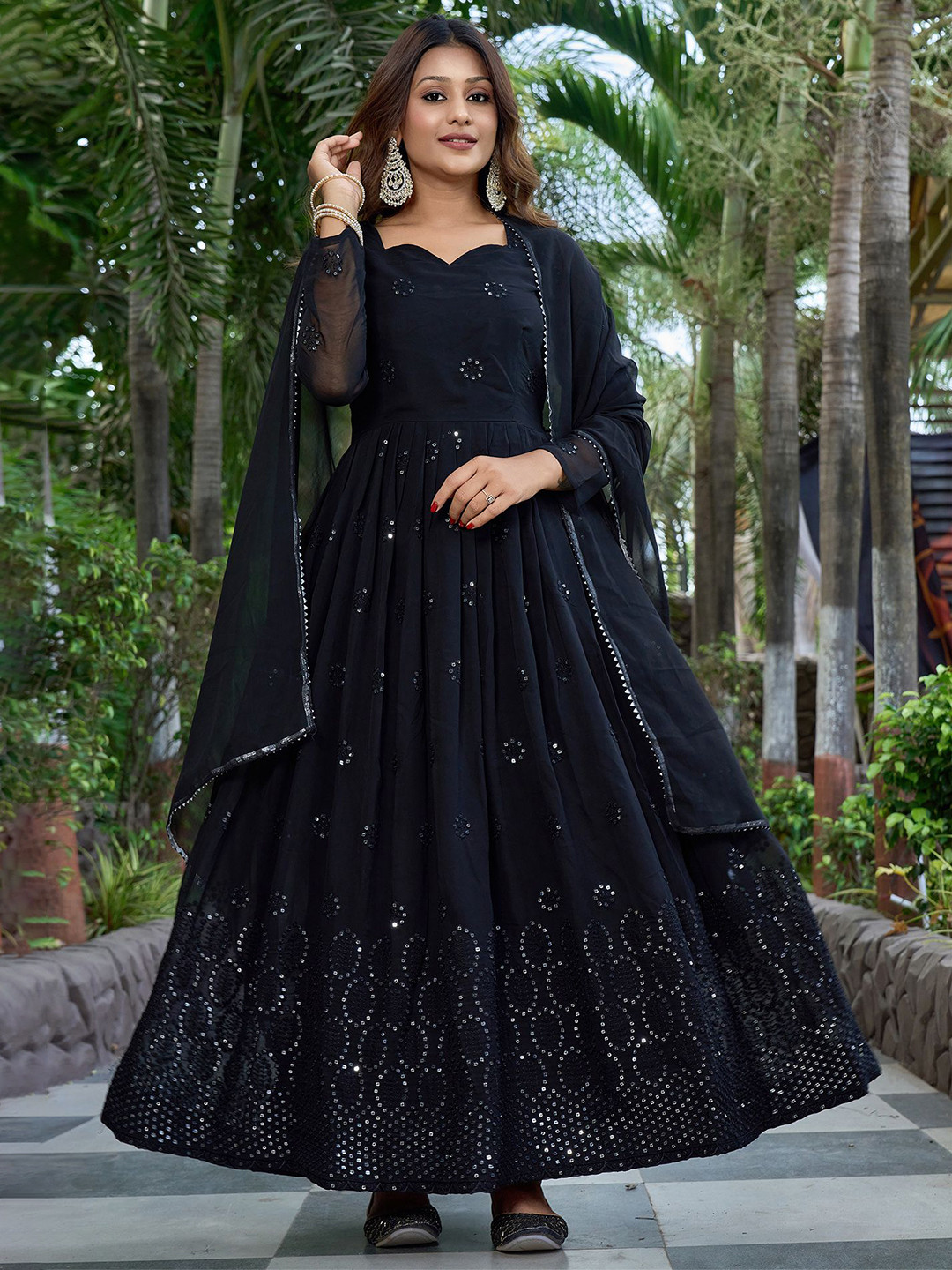 AG TEXTILE Floral Embroidered Sweetheart Neck Georgette Ethnic Dresses Comes with Dupatta